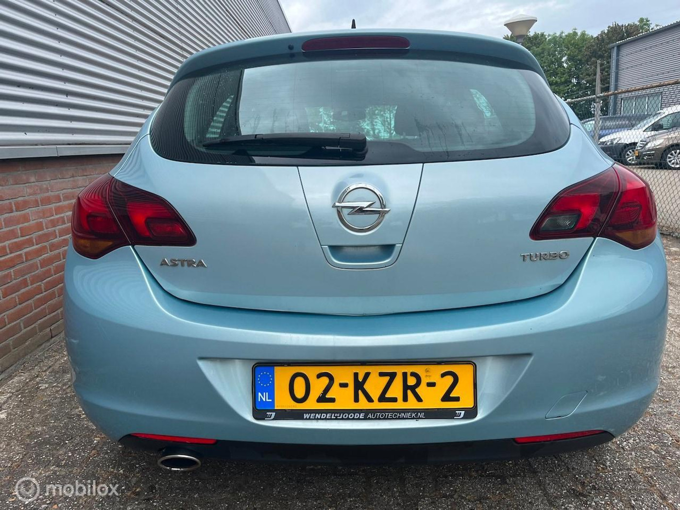 Foto van Opel Astra