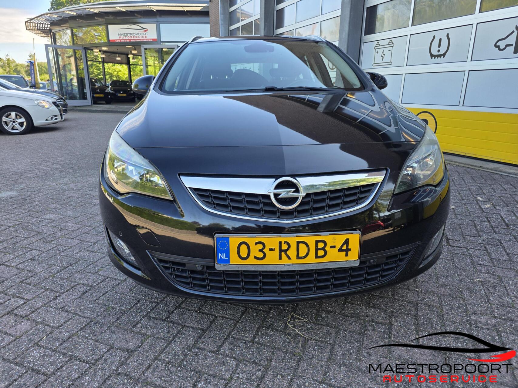 Foto van OPEL ASTRA SPORTS TOURER