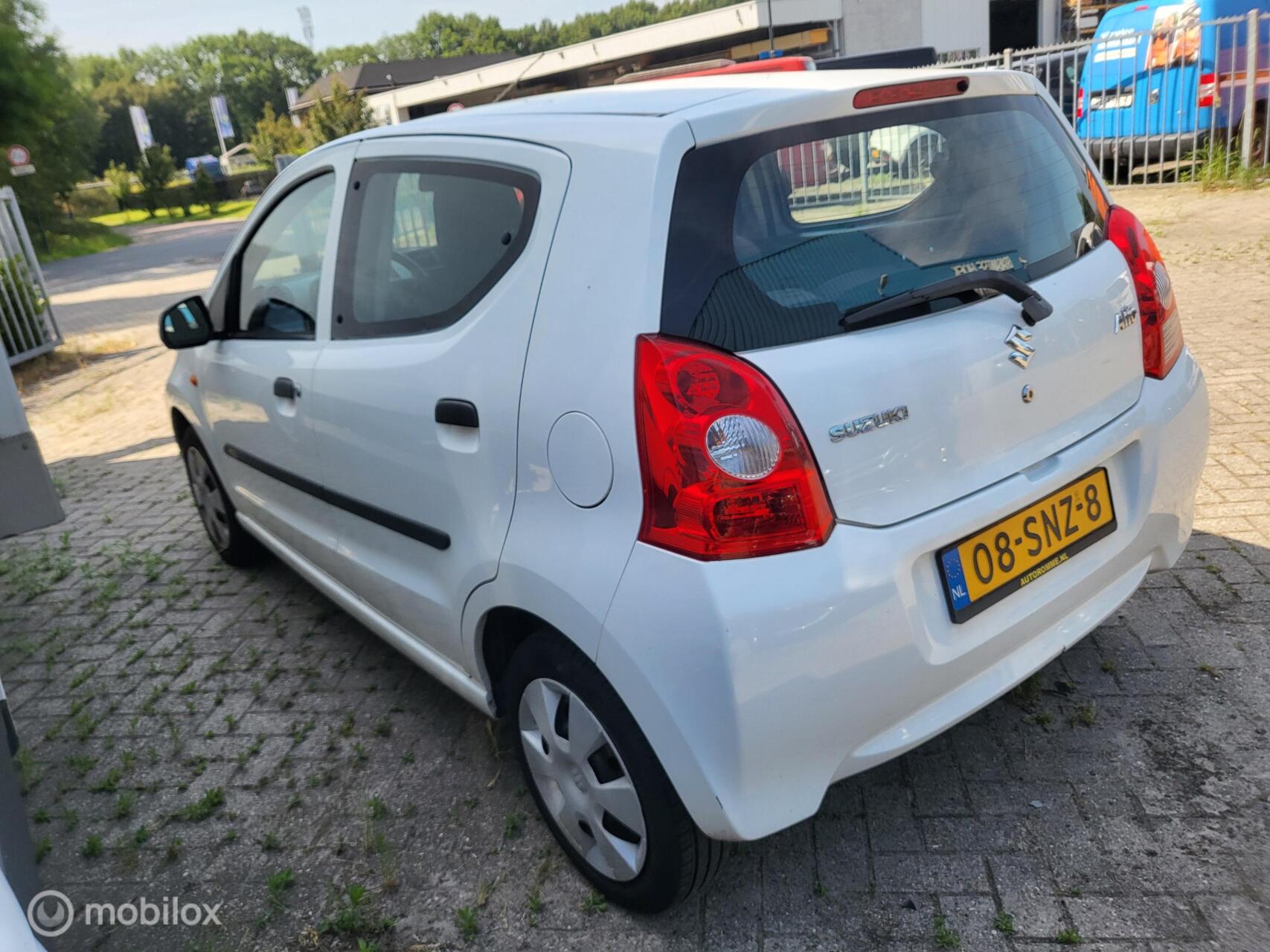 Foto van Suzuki Alto
