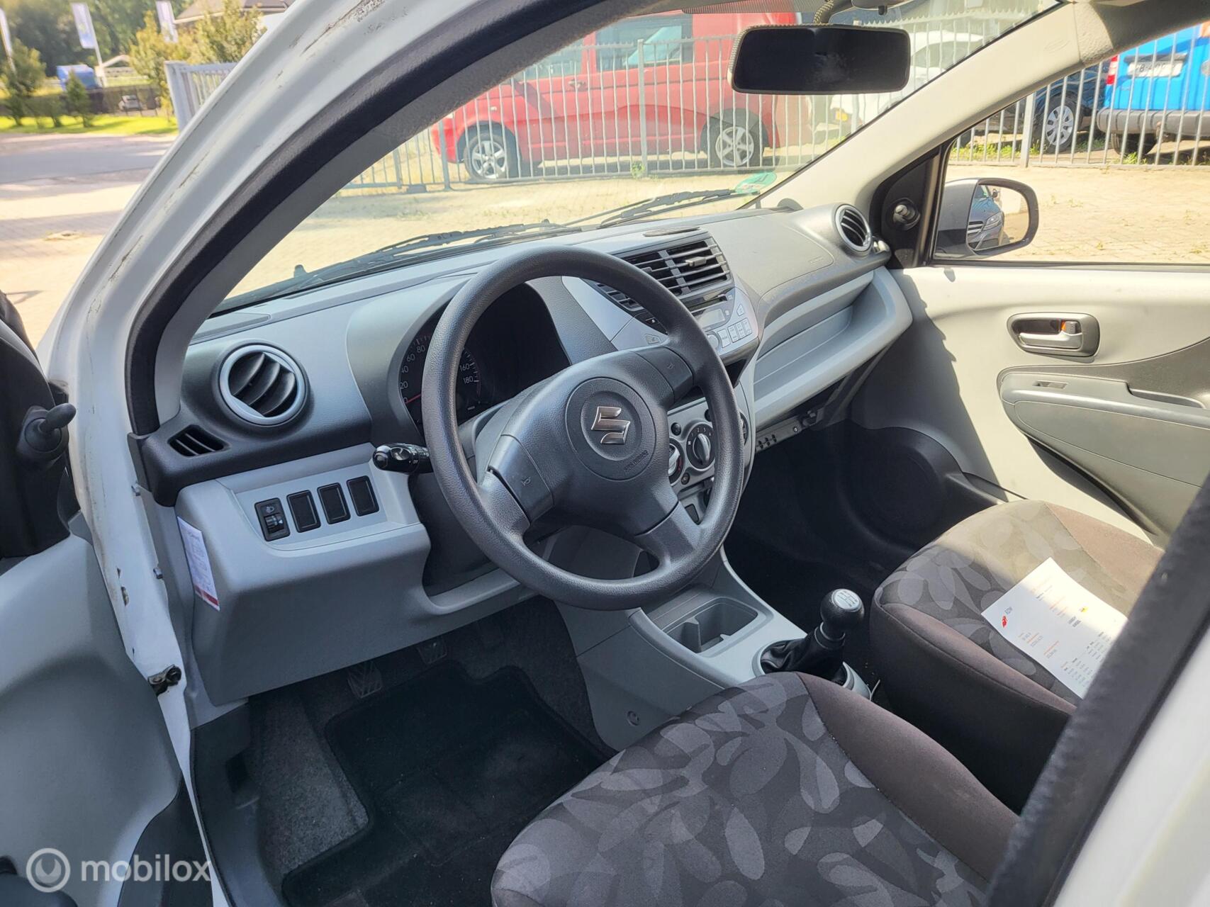 Foto van Suzuki Alto