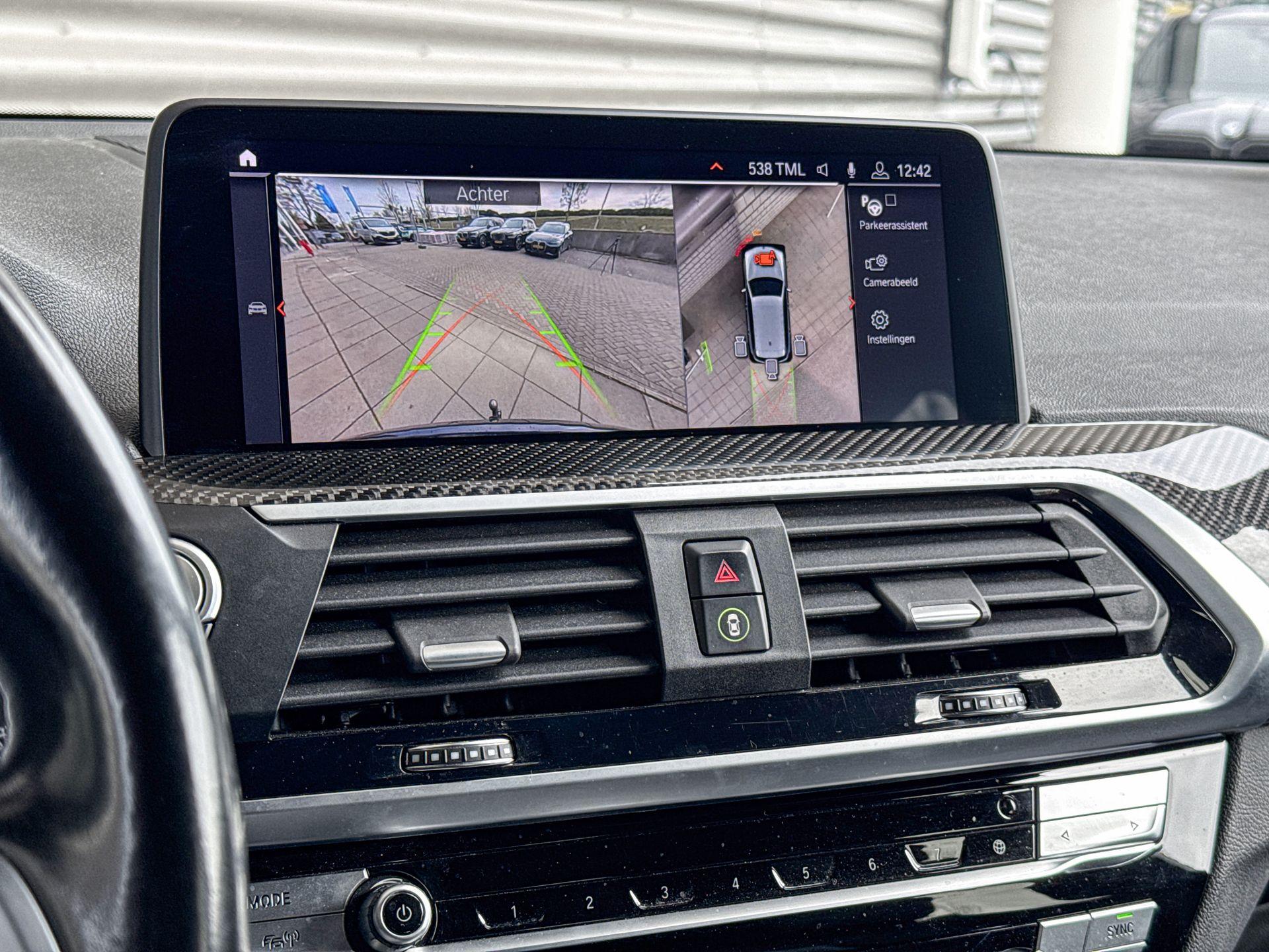 Foto van BMW X3 Xdrive20i