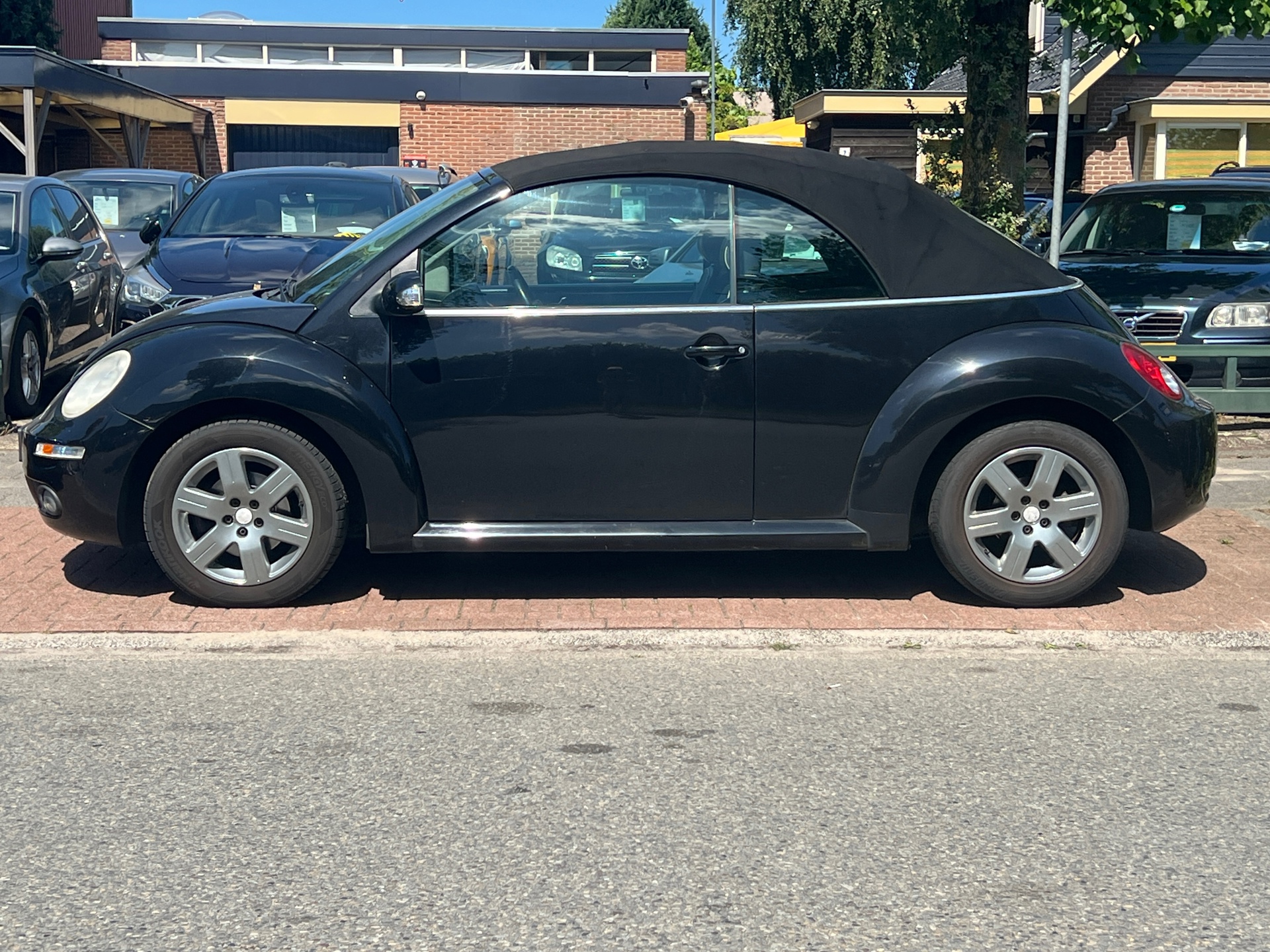 Foto van Volkswagen New Beetle Cabriolet