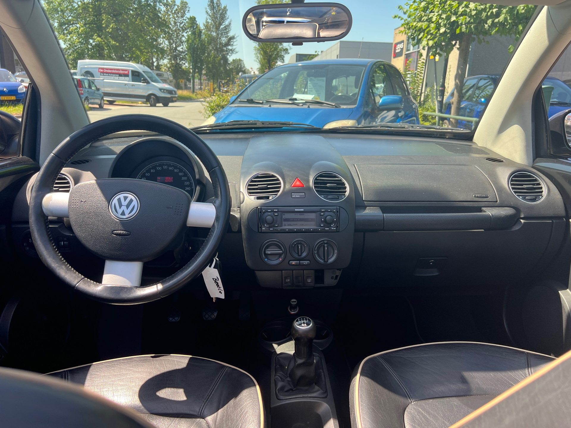 Foto van Volkswagen New Beetle Cabriolet