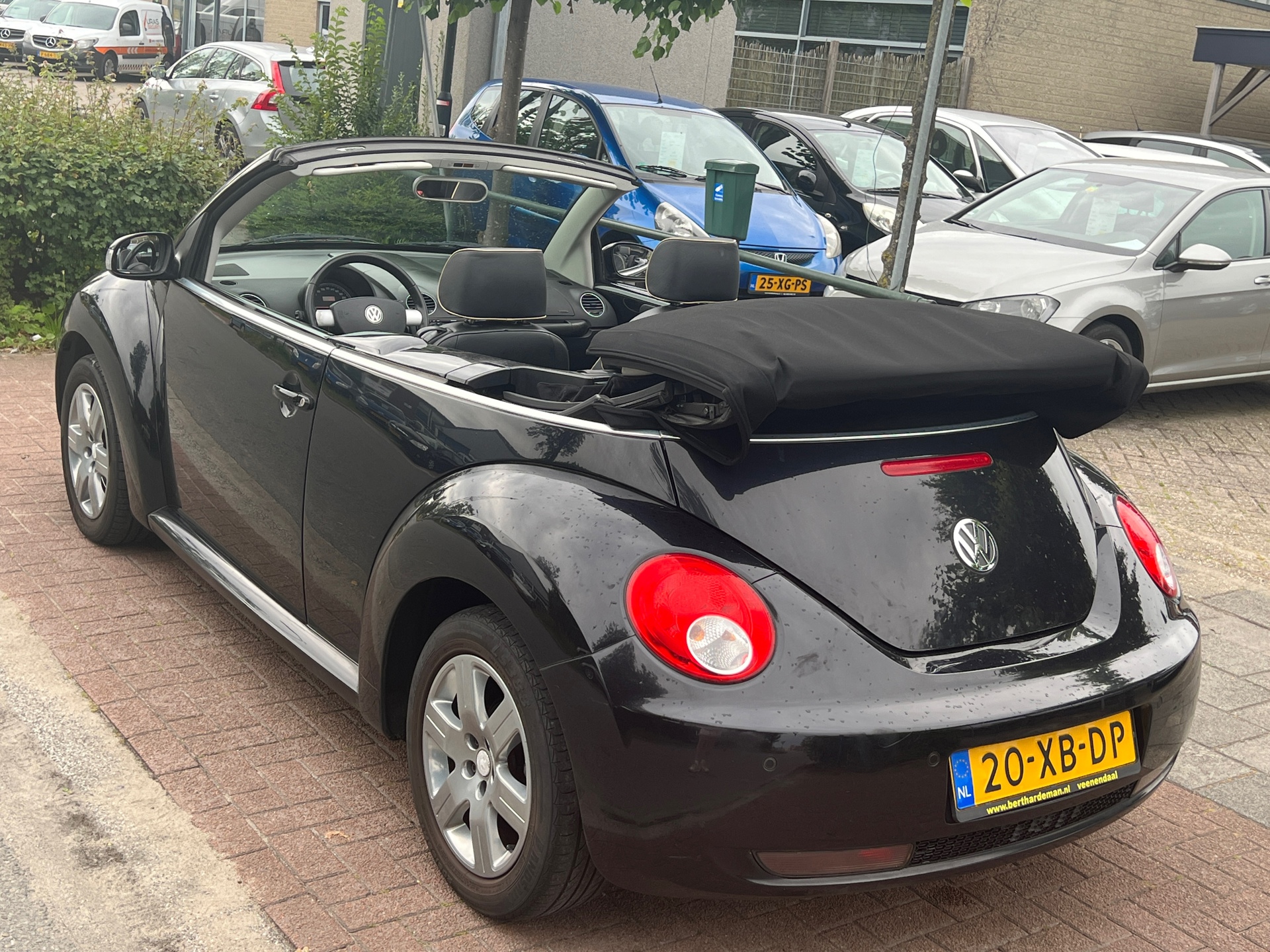 Foto van Volkswagen New Beetle Cabriolet