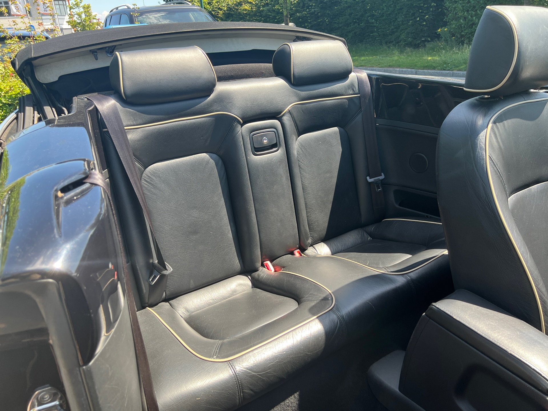 Foto van Volkswagen New Beetle Cabriolet