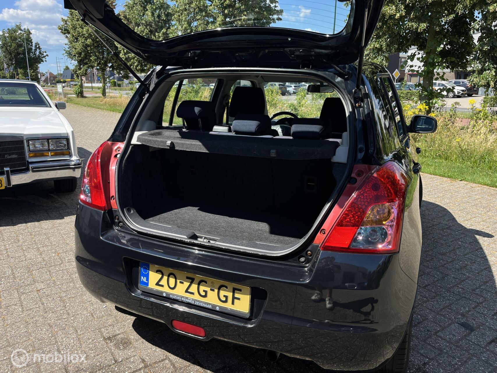 Foto van Suzuki Swift