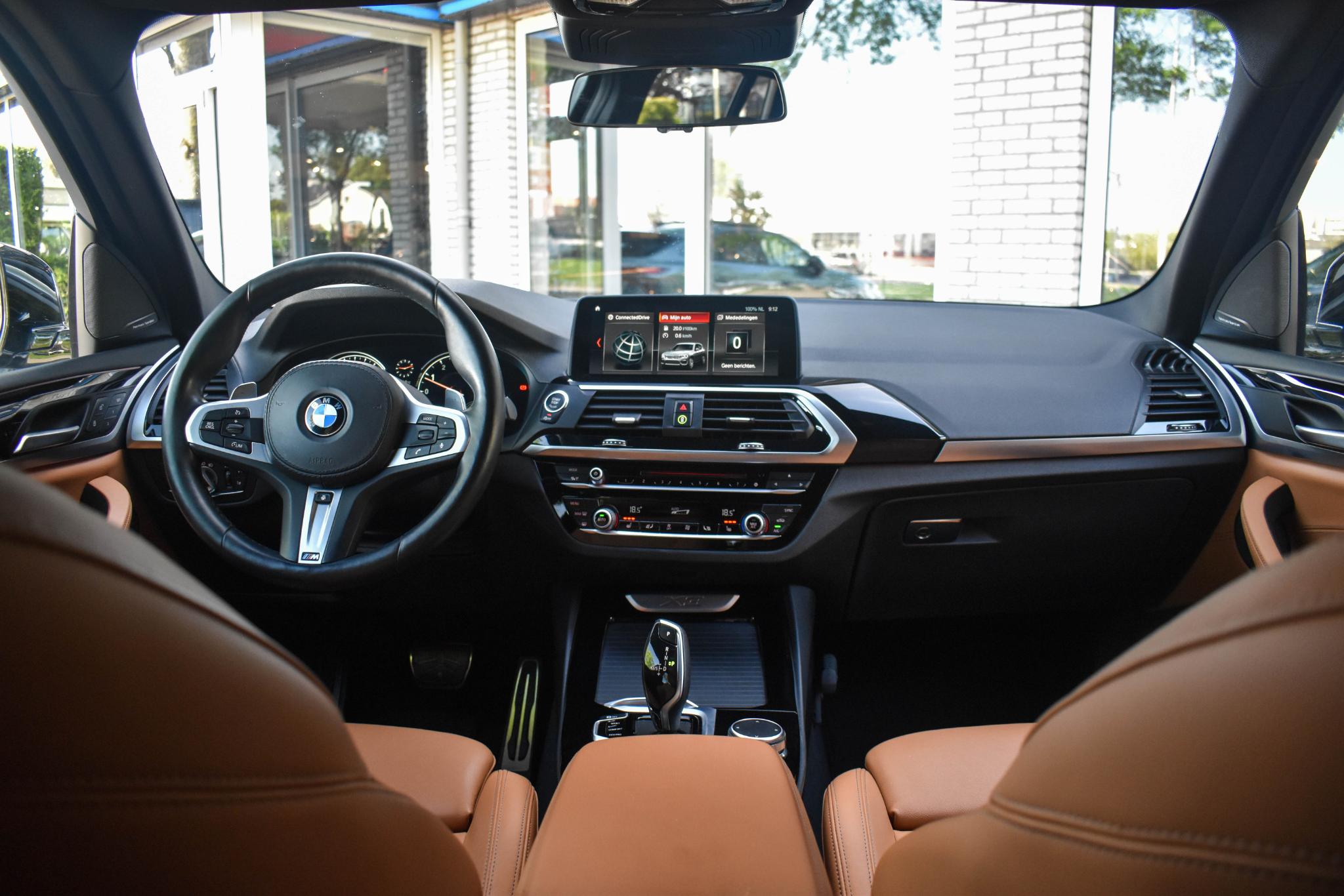 Foto van BMW X3 Xdrive20i