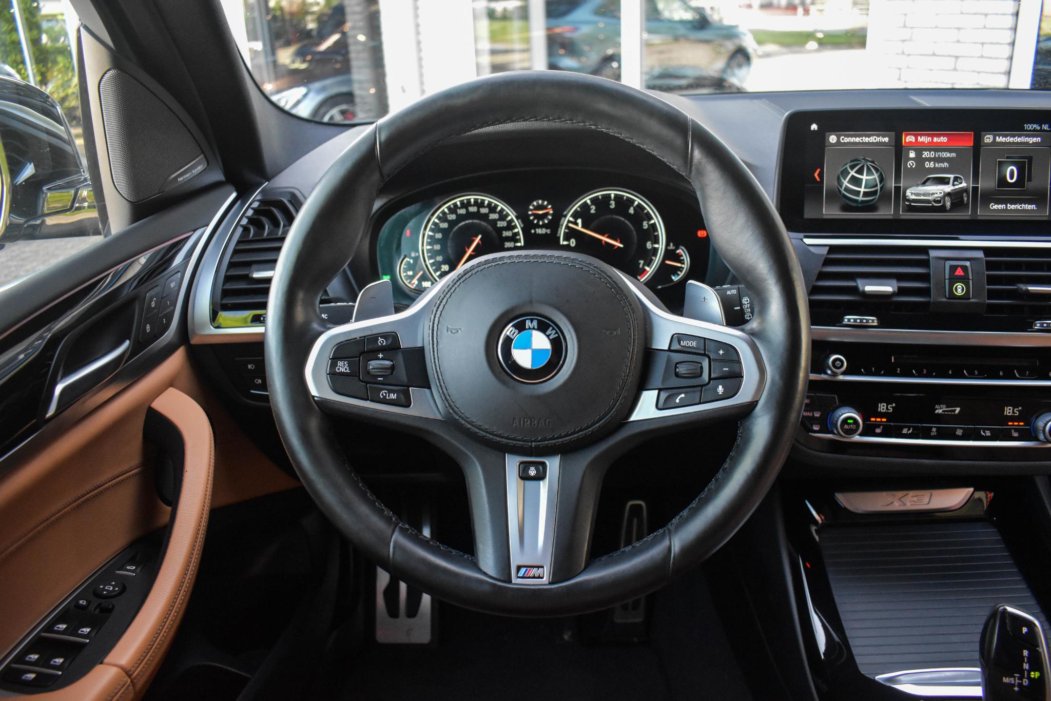 Foto van BMW X3 Xdrive20i