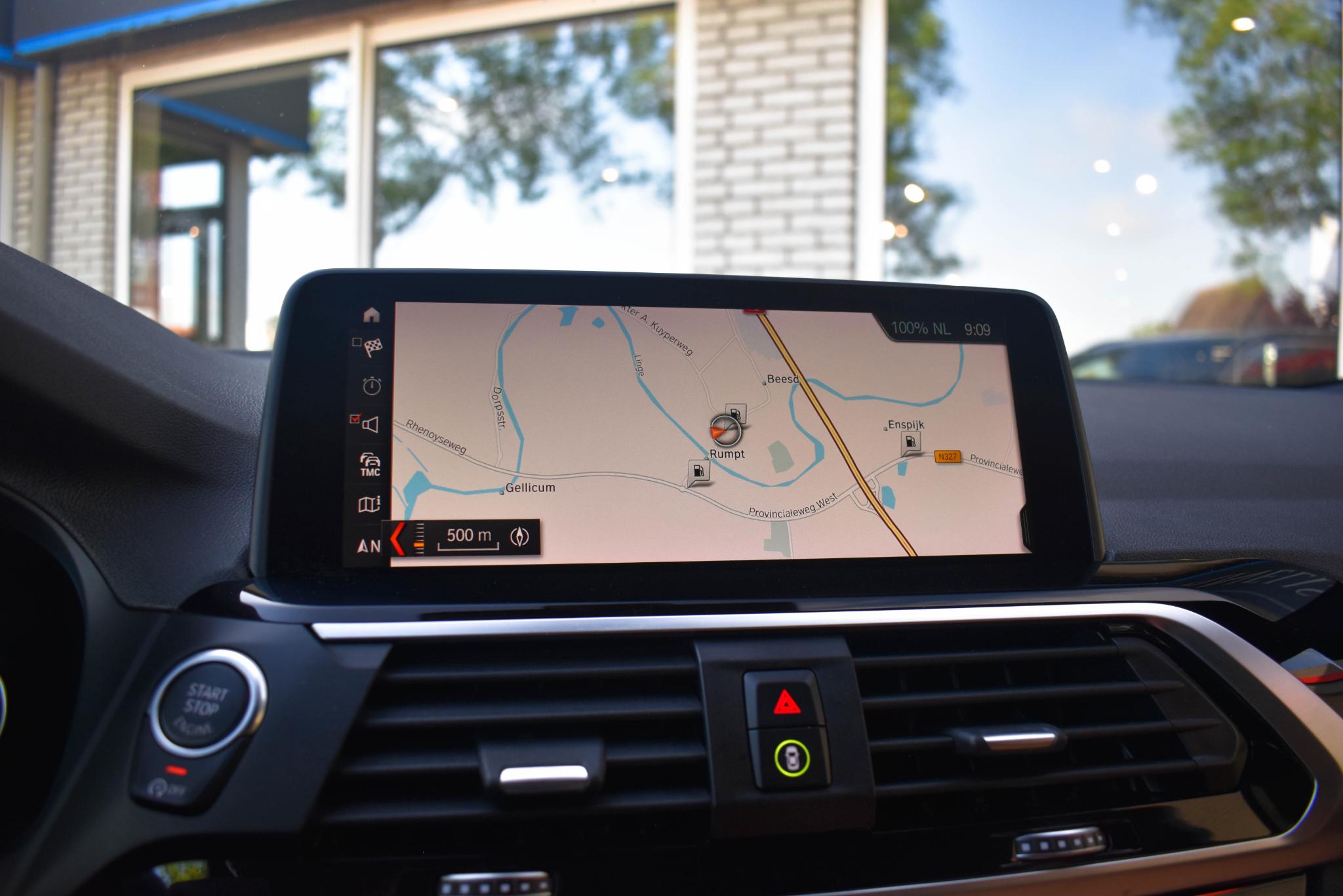 Foto van BMW X3 Xdrive20i