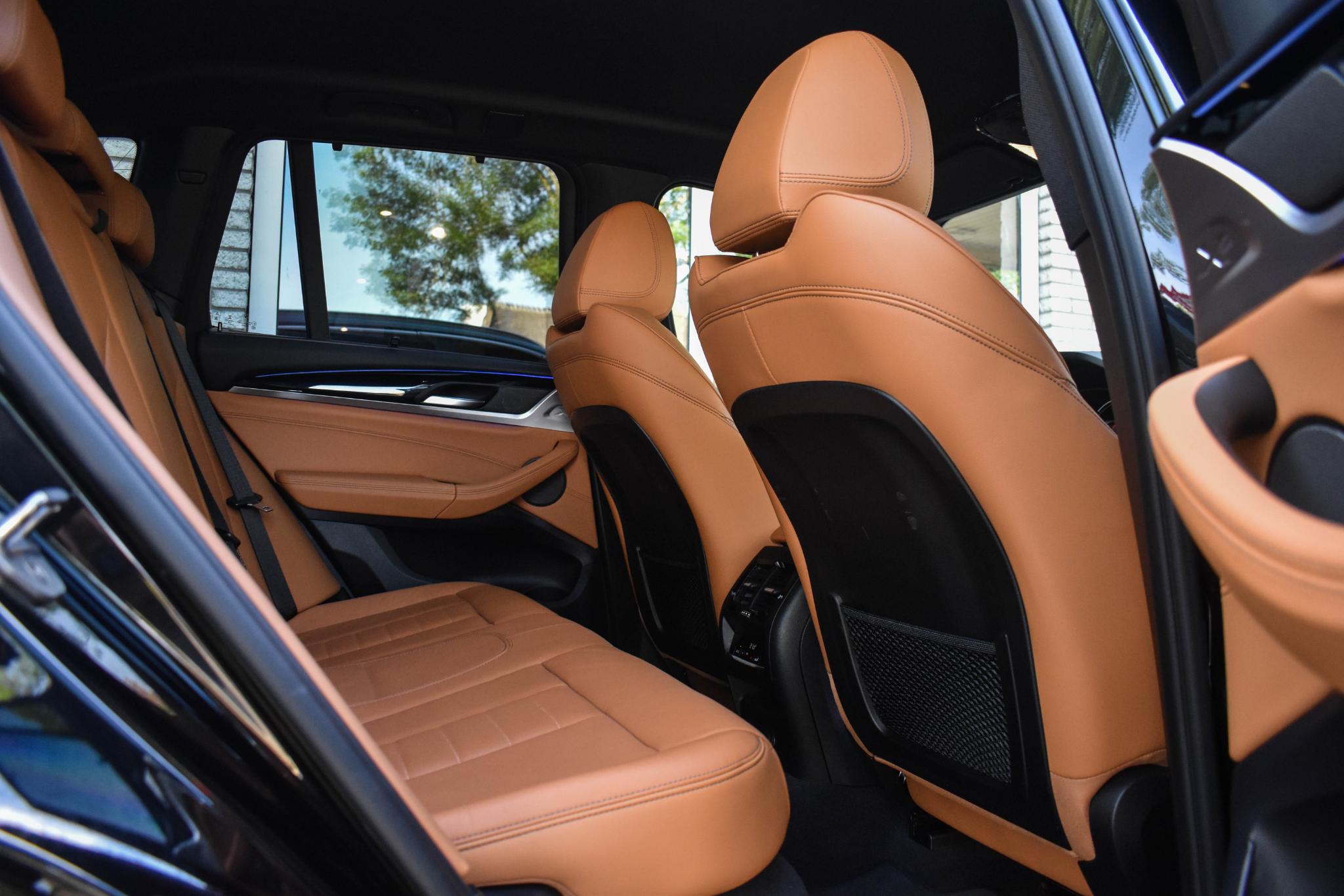 Foto van BMW X3 Xdrive20i