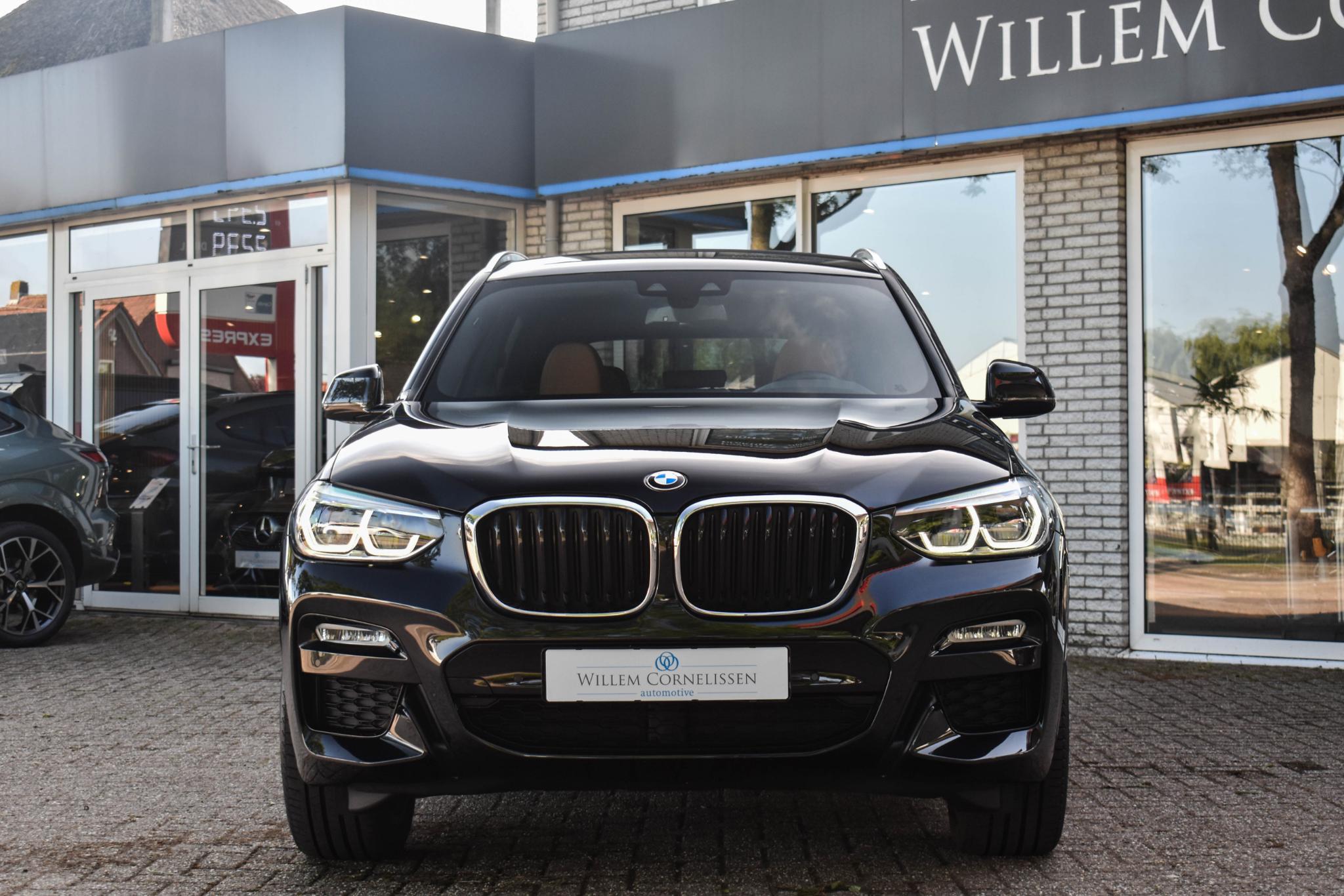Foto van BMW X3 Xdrive20i