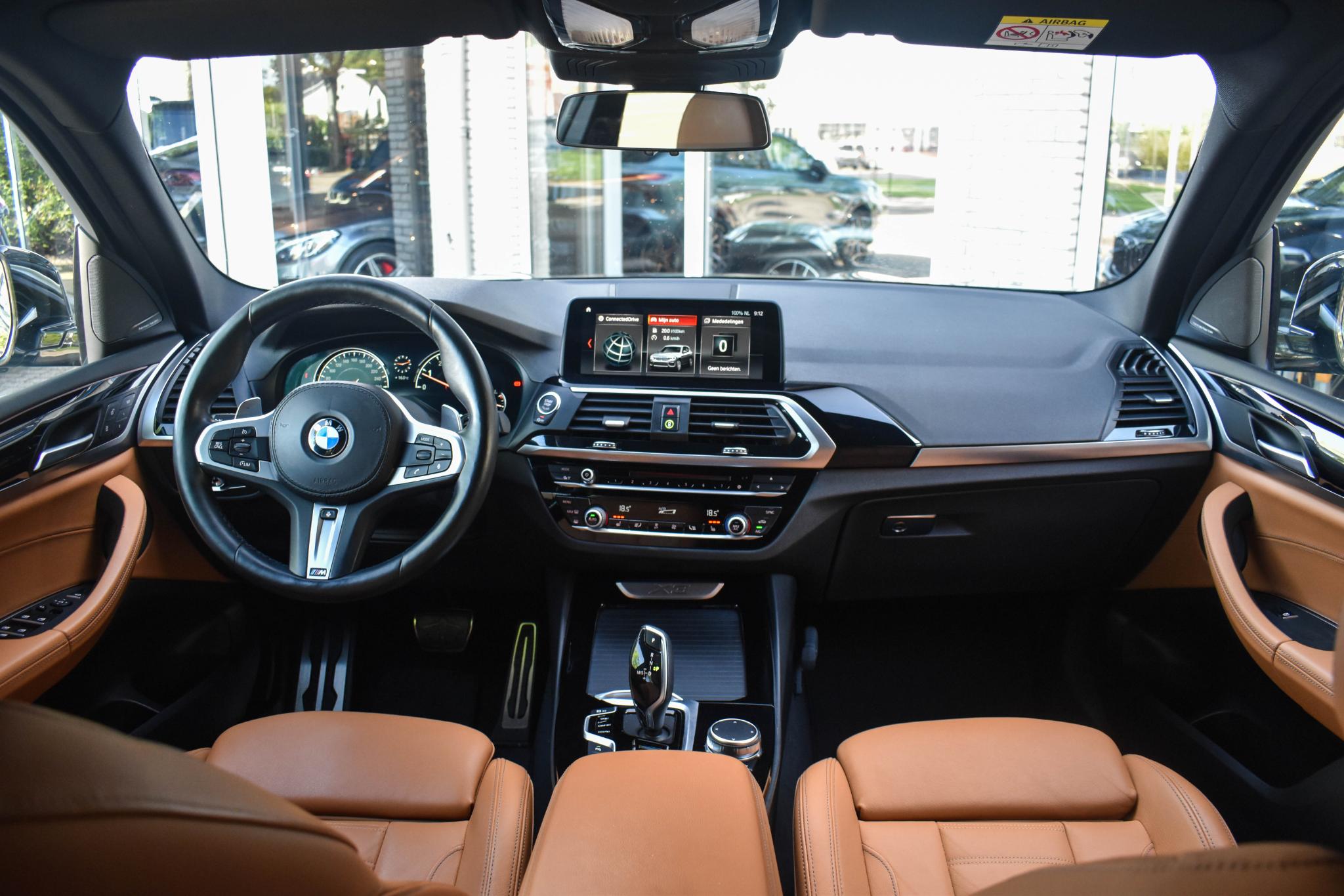 Foto van BMW X3 Xdrive20i