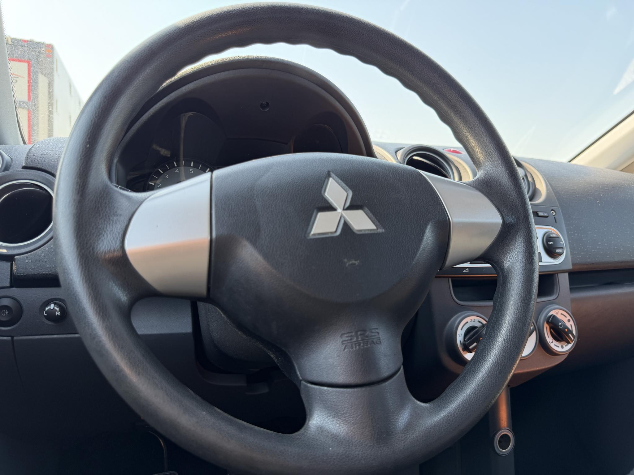 Foto van Mitsubishi Mitsubishi Colt
