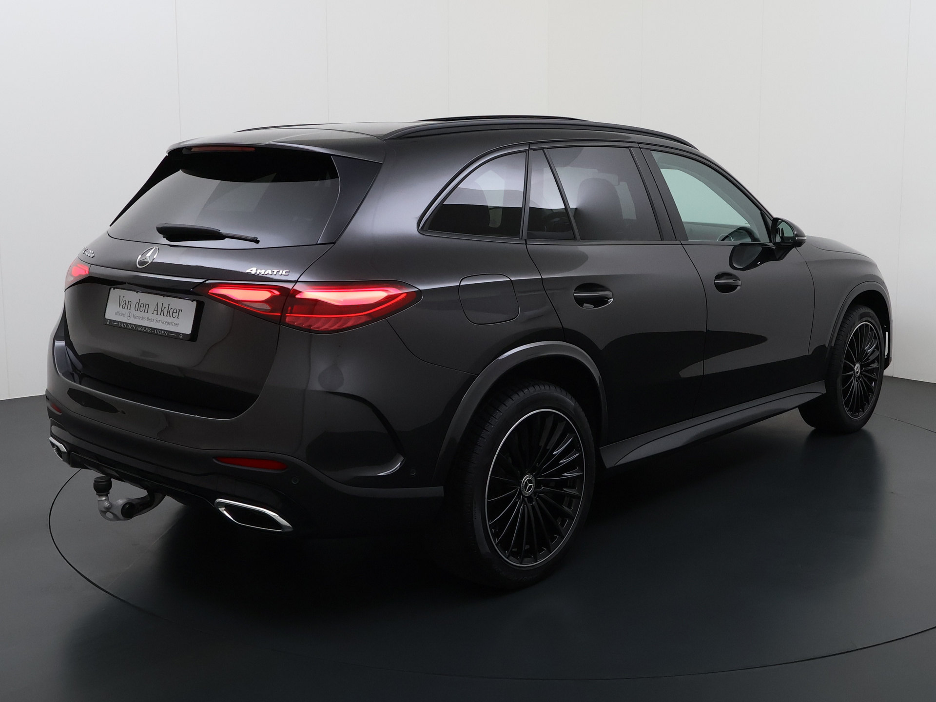 Foto van Mercedes-Benz GLC 400 E 4Matic