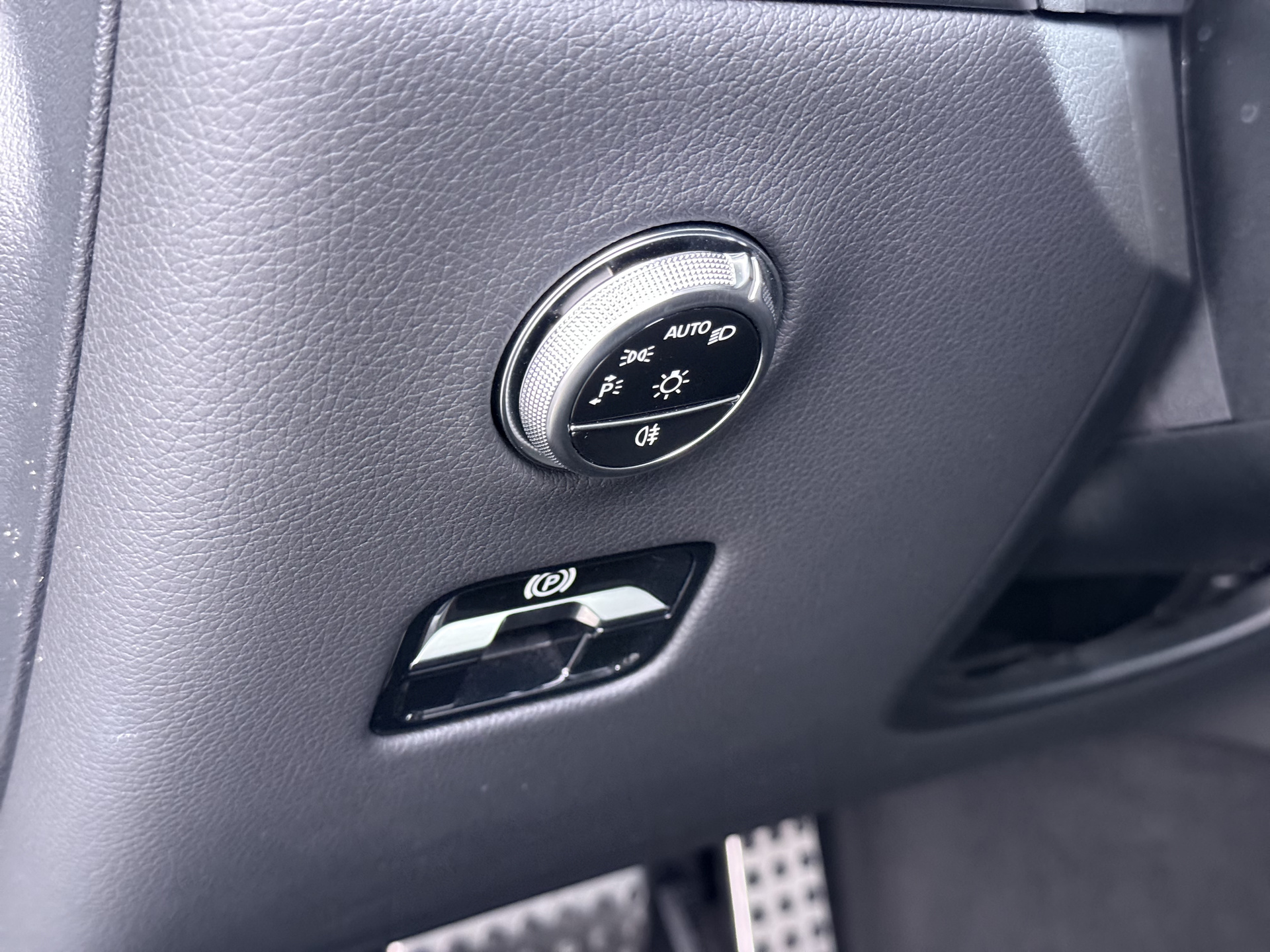 Foto van Mercedes-Benz GLC 400 E 4Matic