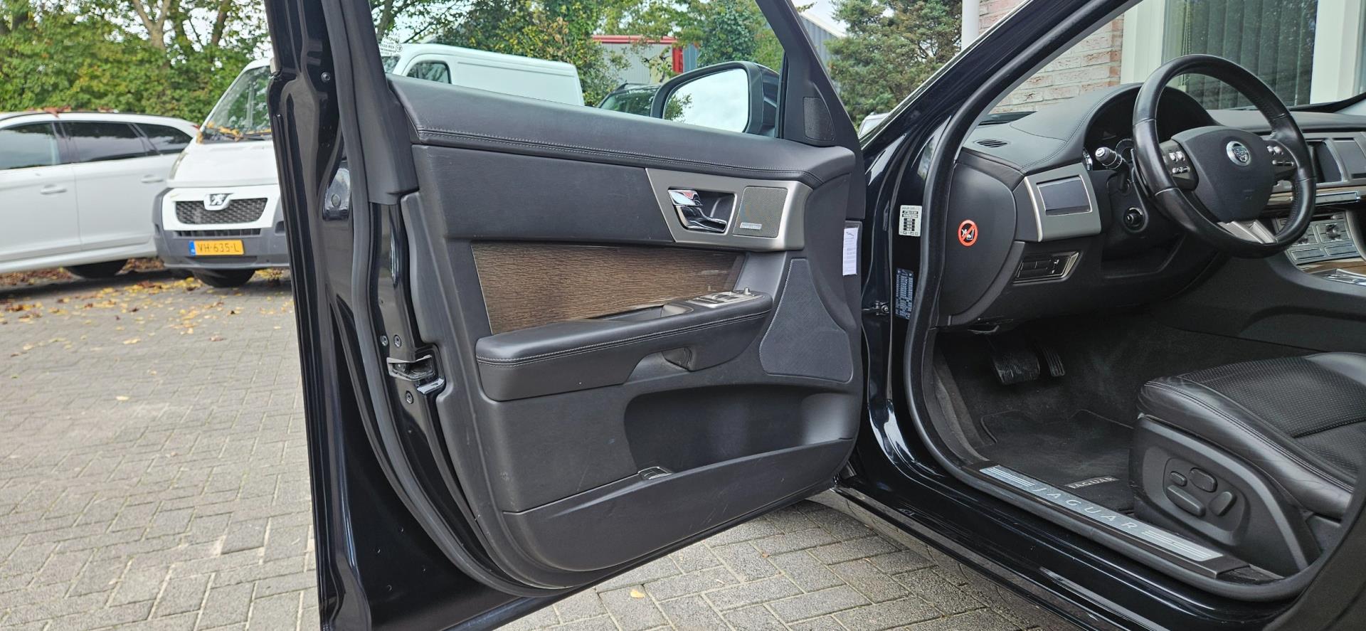 Foto van Jaguar Jaguar XF