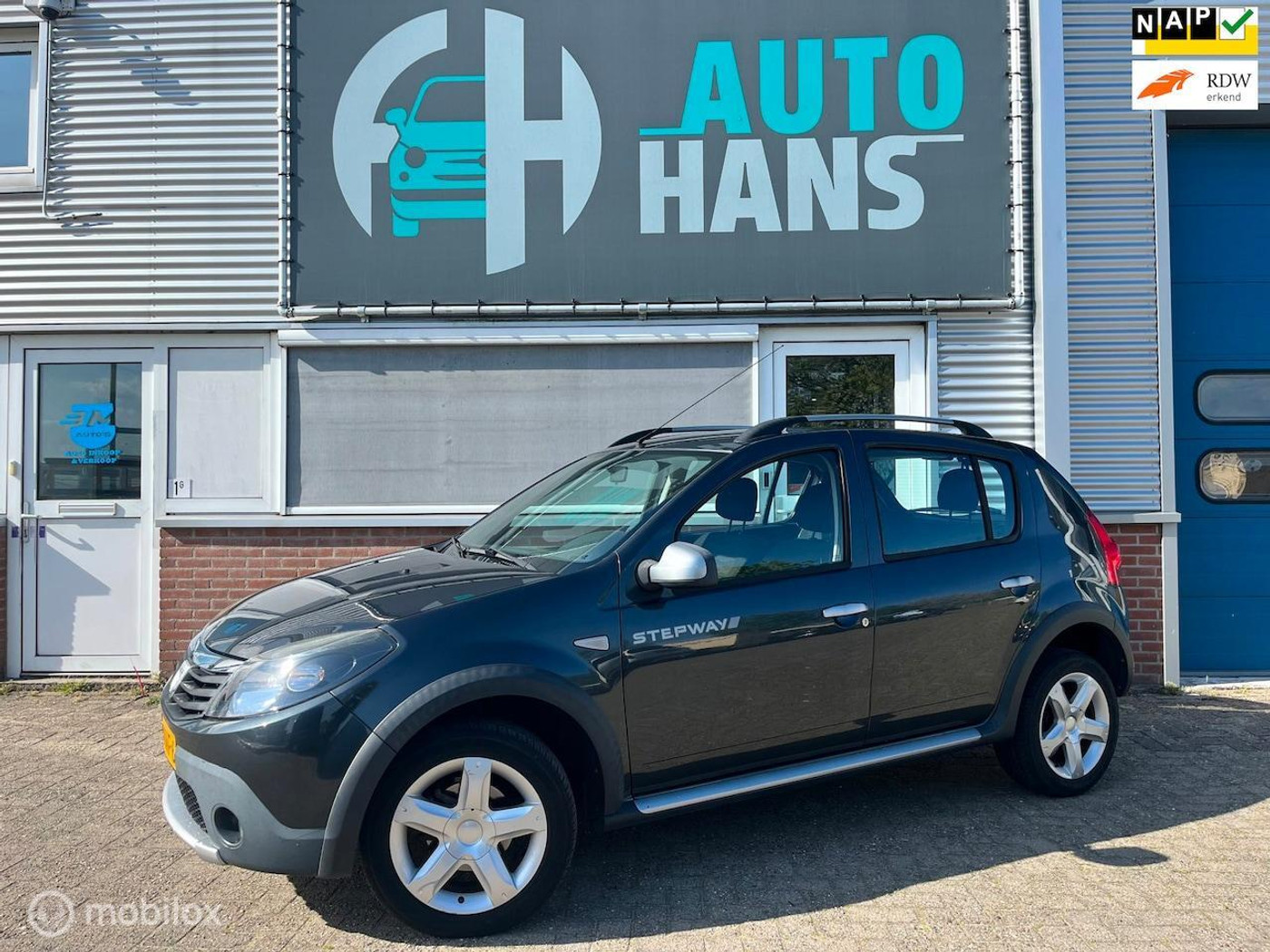 Foto van DACIA SANDERO