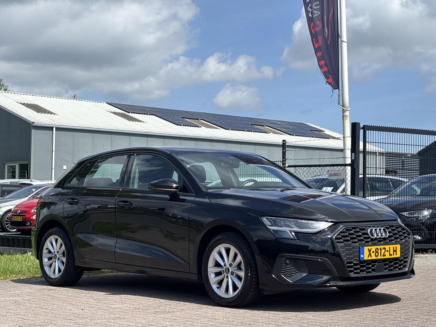 Audi A3 Sportback 30 TFSI Pro Line acc apple carplay 2023 - voorkant