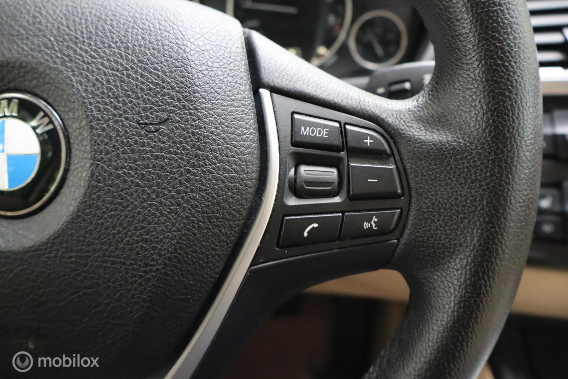 Foto van BMW 328i xDrive