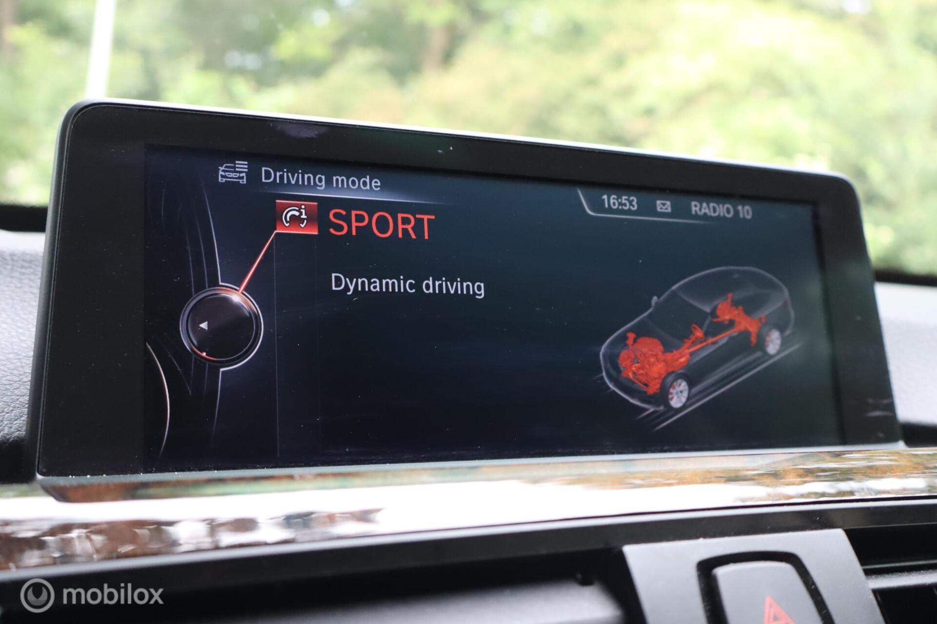 Foto van BMW 328i xDrive