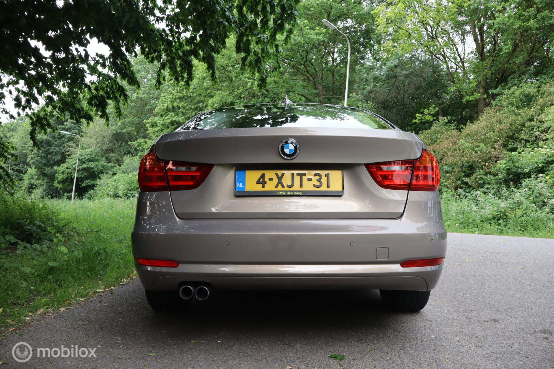 Foto van BMW 328i xDrive