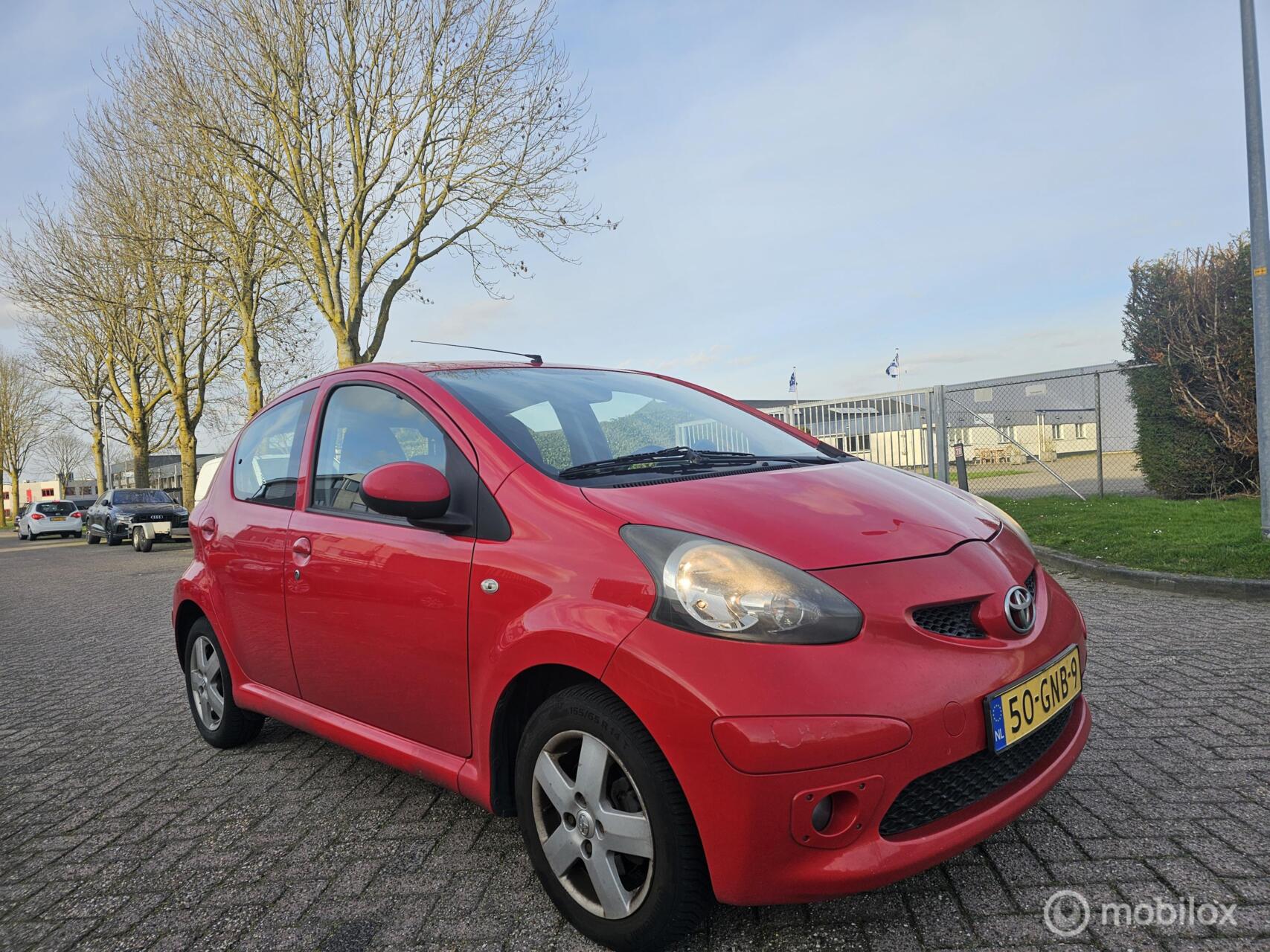 Toyota Toyota Aygo 1.0-12V Sport Airco 2008 - voorkant