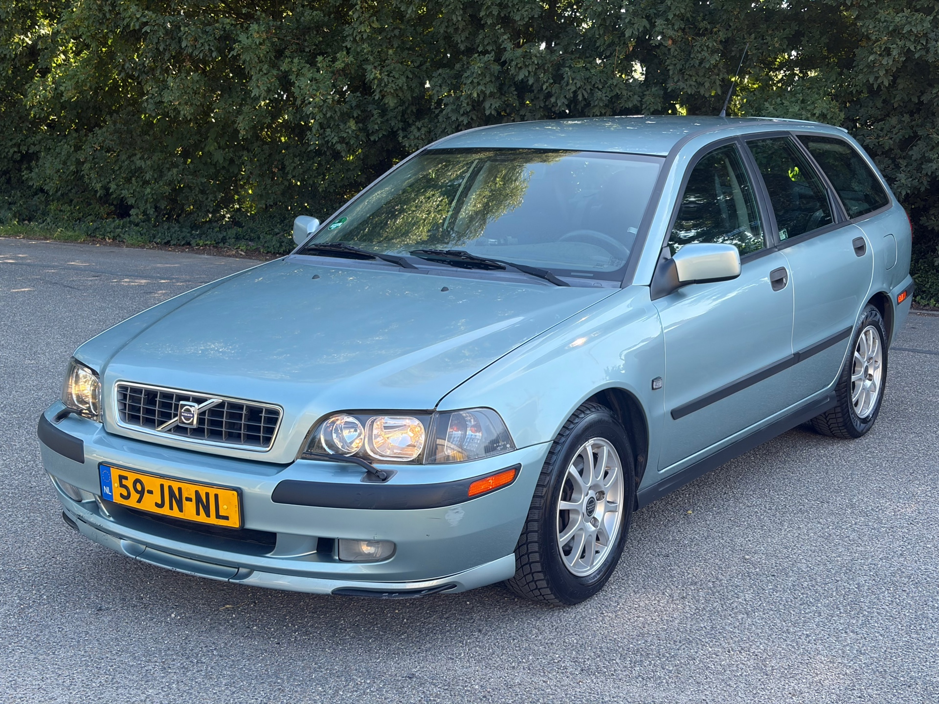 Foto van VOLVO V40
