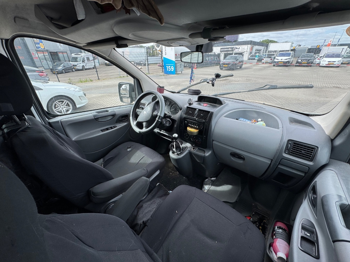 Foto van Peugeot Expert 229 L2h2 2.0hdi 16v-120