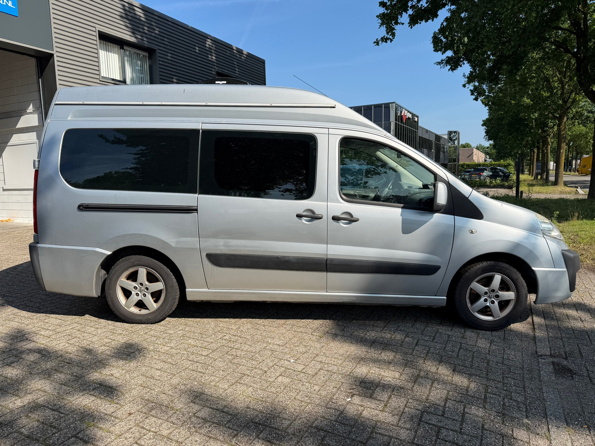 Foto van Peugeot Expert 229 L2h2 2.0hdi 16v-120