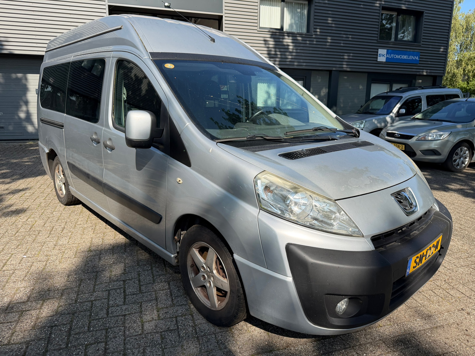 Foto van Peugeot Expert 229 L2h2 2.0hdi 16v-120