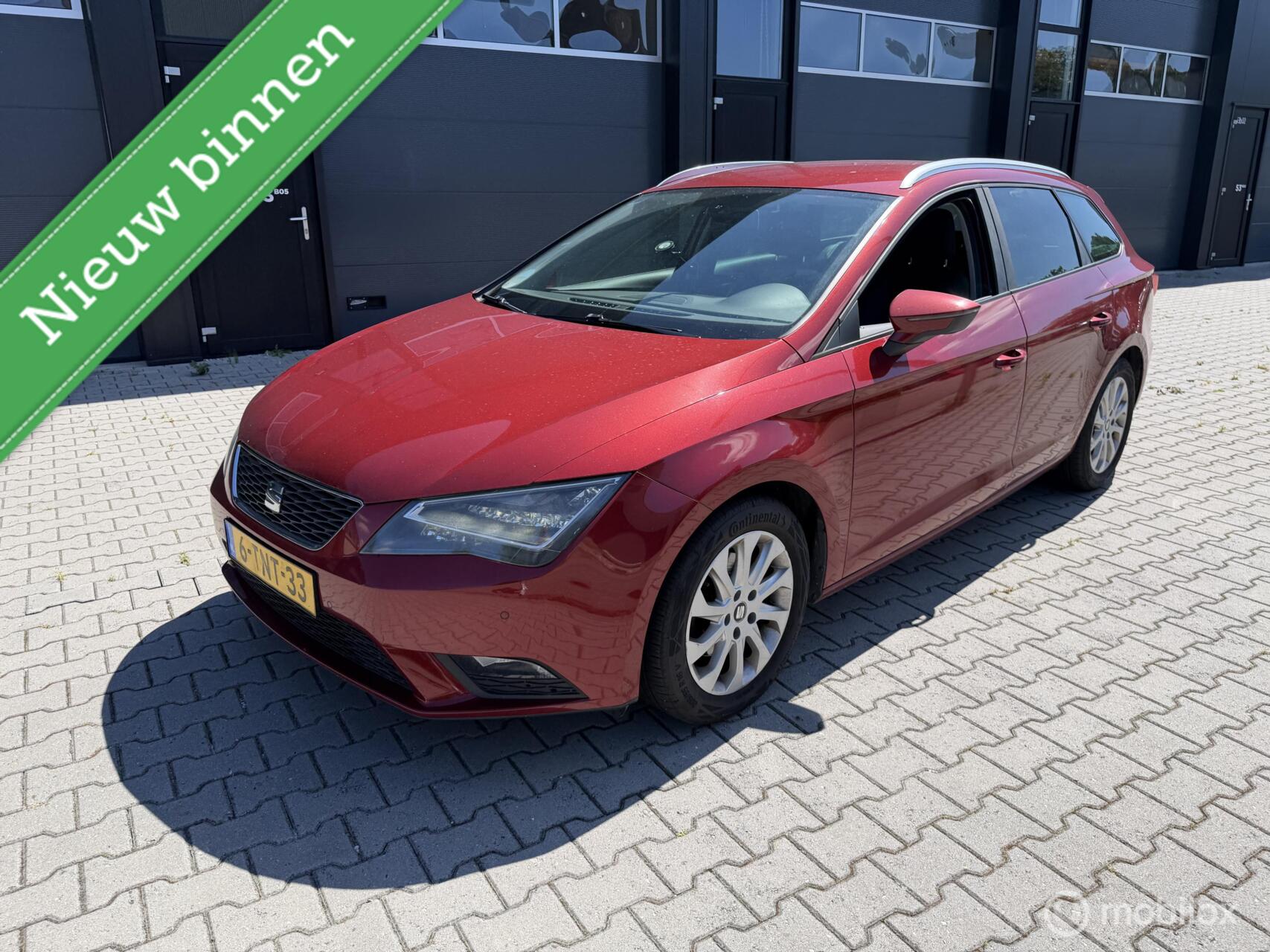 Seat Leon ST 1.6 TDI Reference Ecomotive 2014 - voorkant