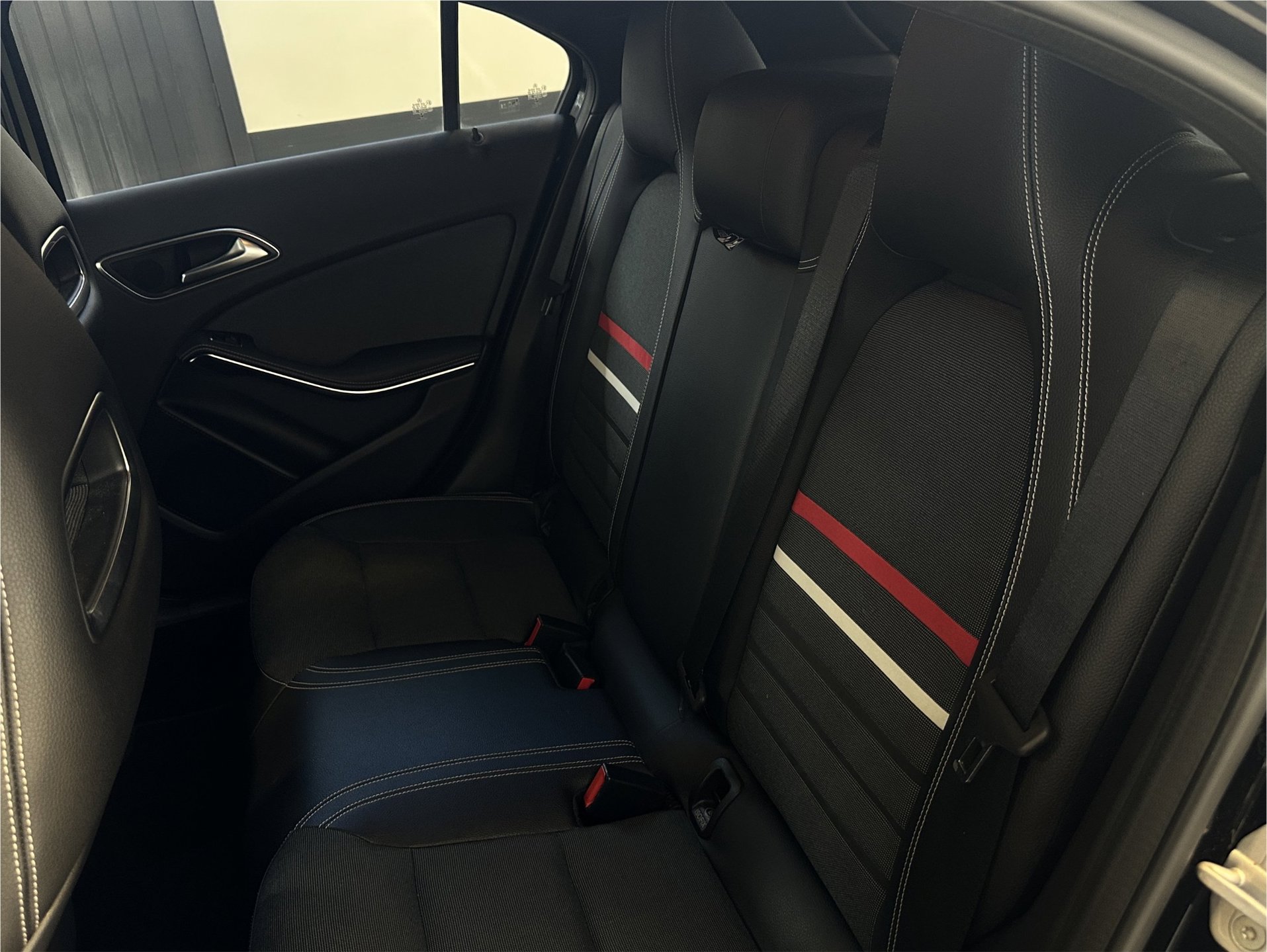 Foto van Mercedes-Benz A 180