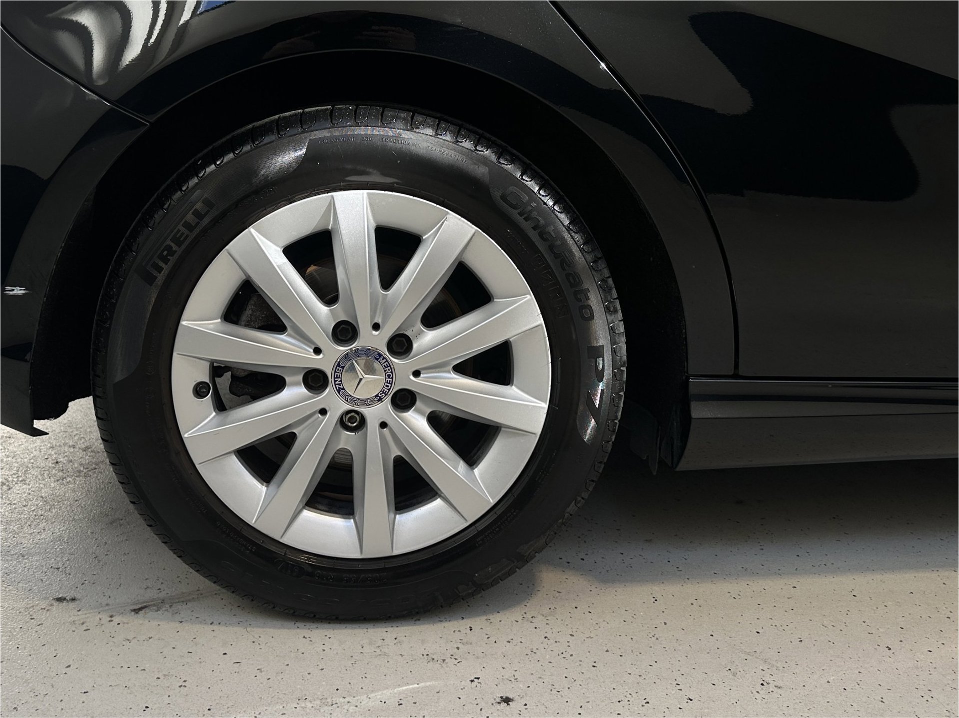 Foto van Mercedes-Benz A 180