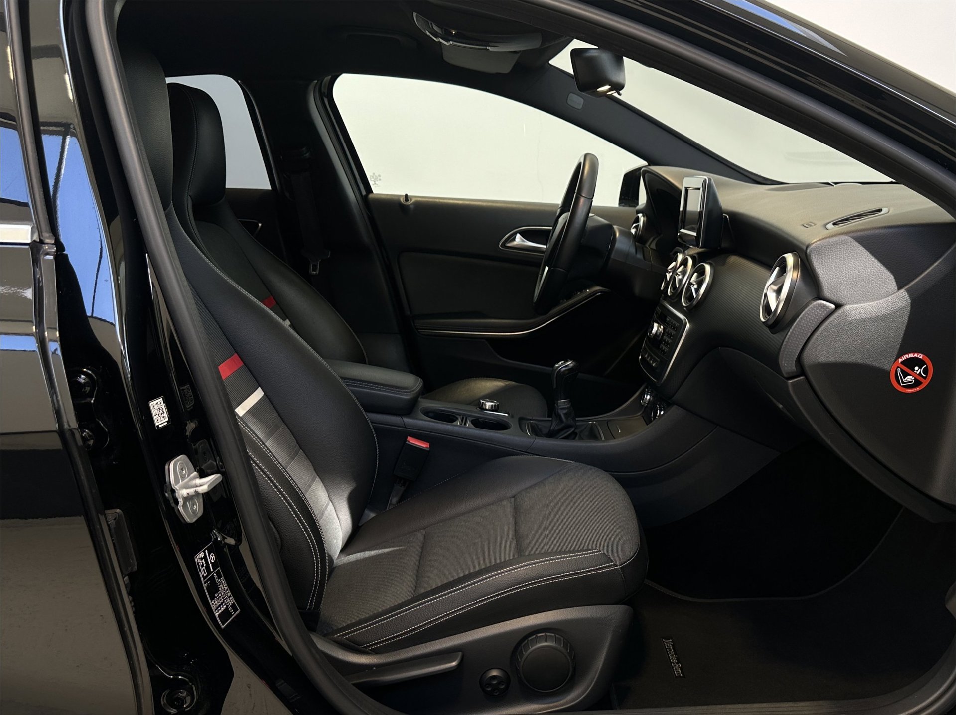 Foto van Mercedes-Benz A 180
