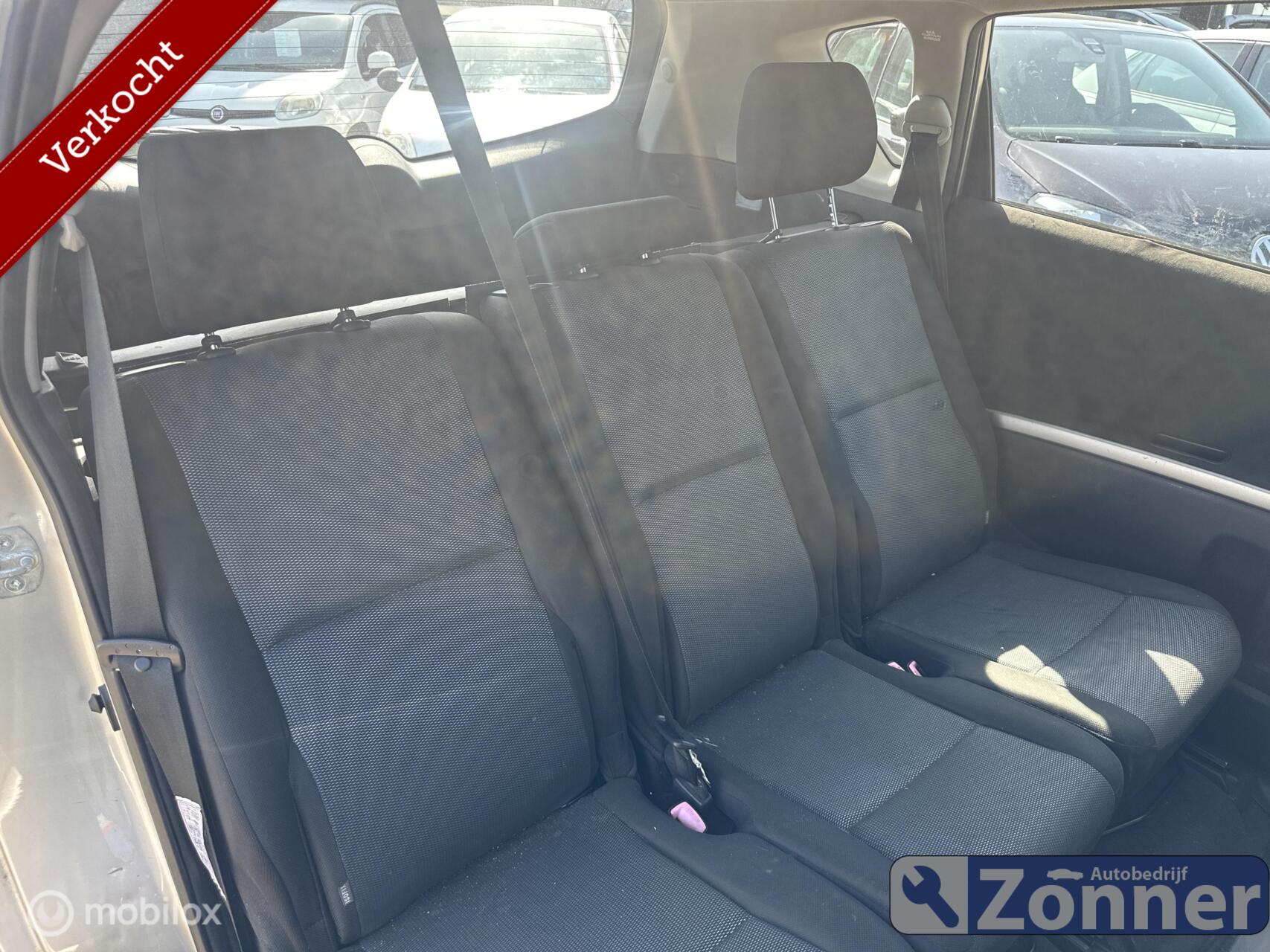Foto van Toyota Toyota Corolla Verso