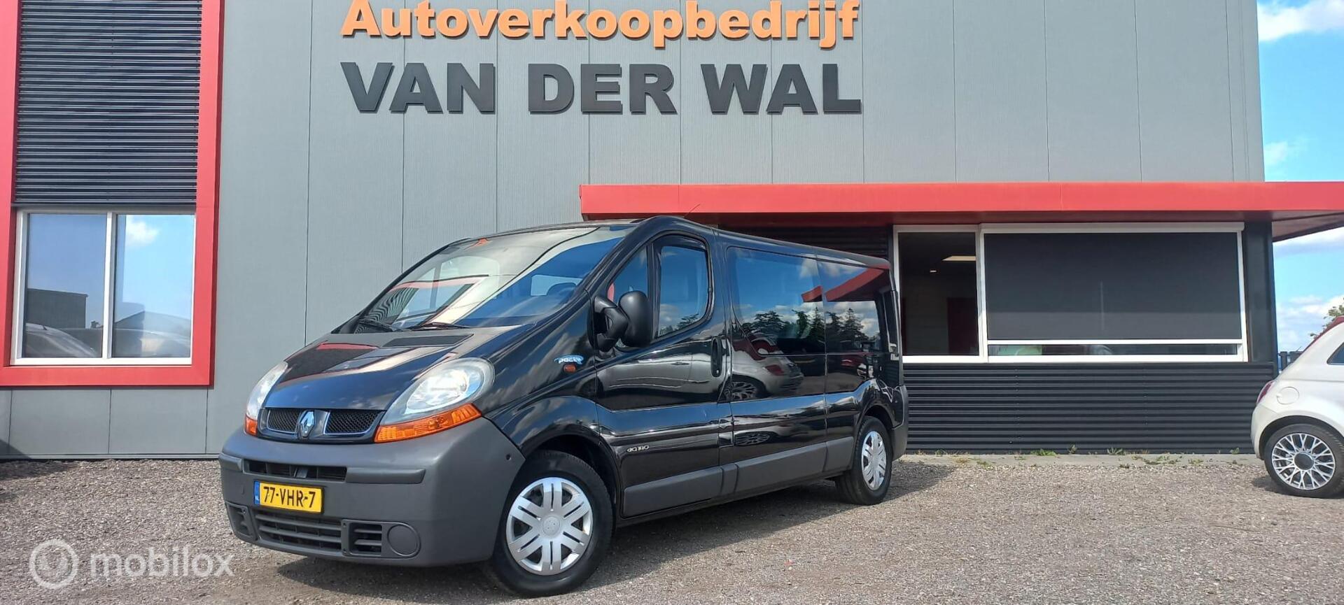 Renault Trafic 2.5 dCi L2H1 DC/AIRCO 2006 - voorkant
