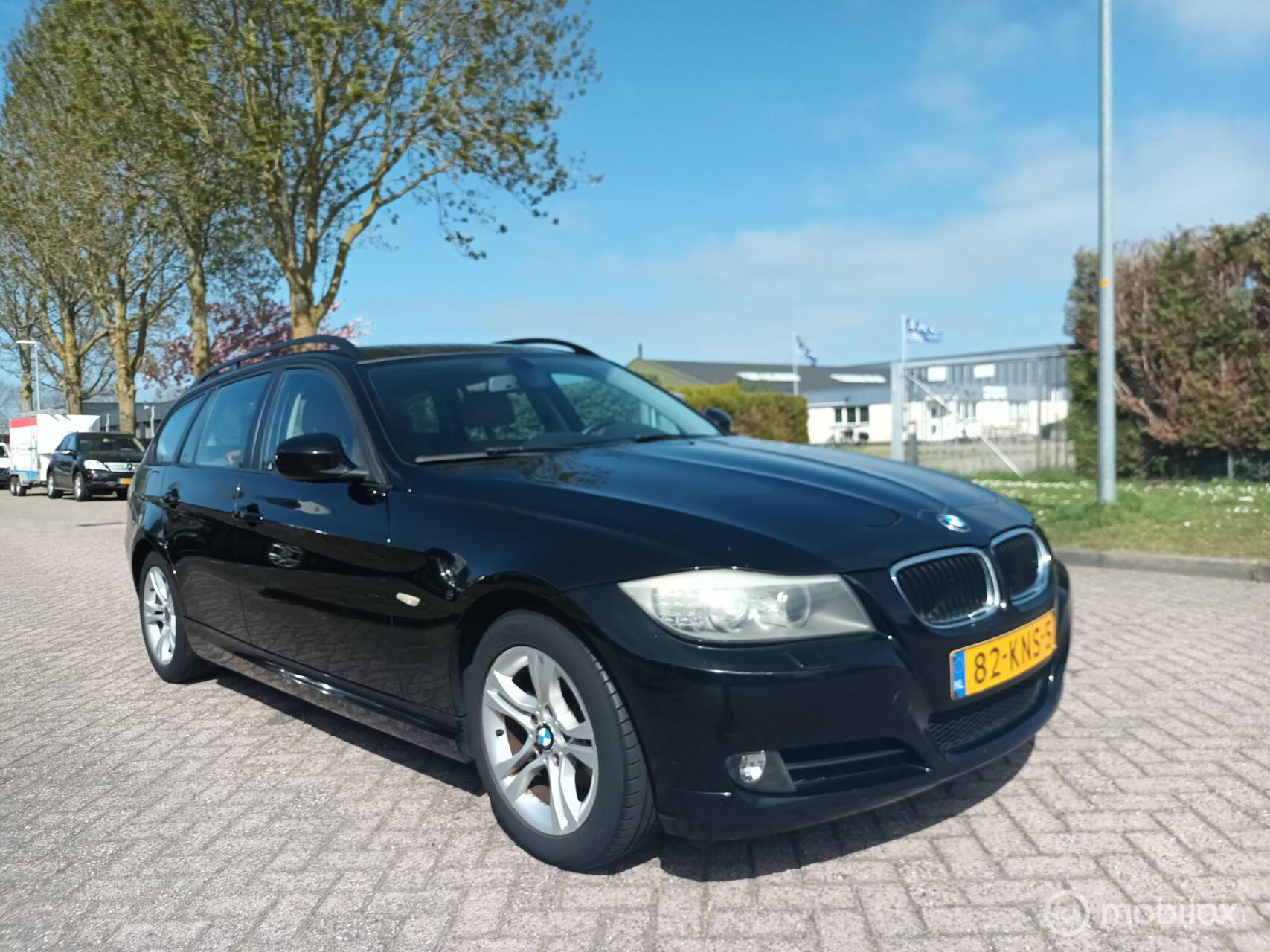 BMW 3er Reihe 318i Business Line Automaat Eerste Eigen 2010 - voorkant