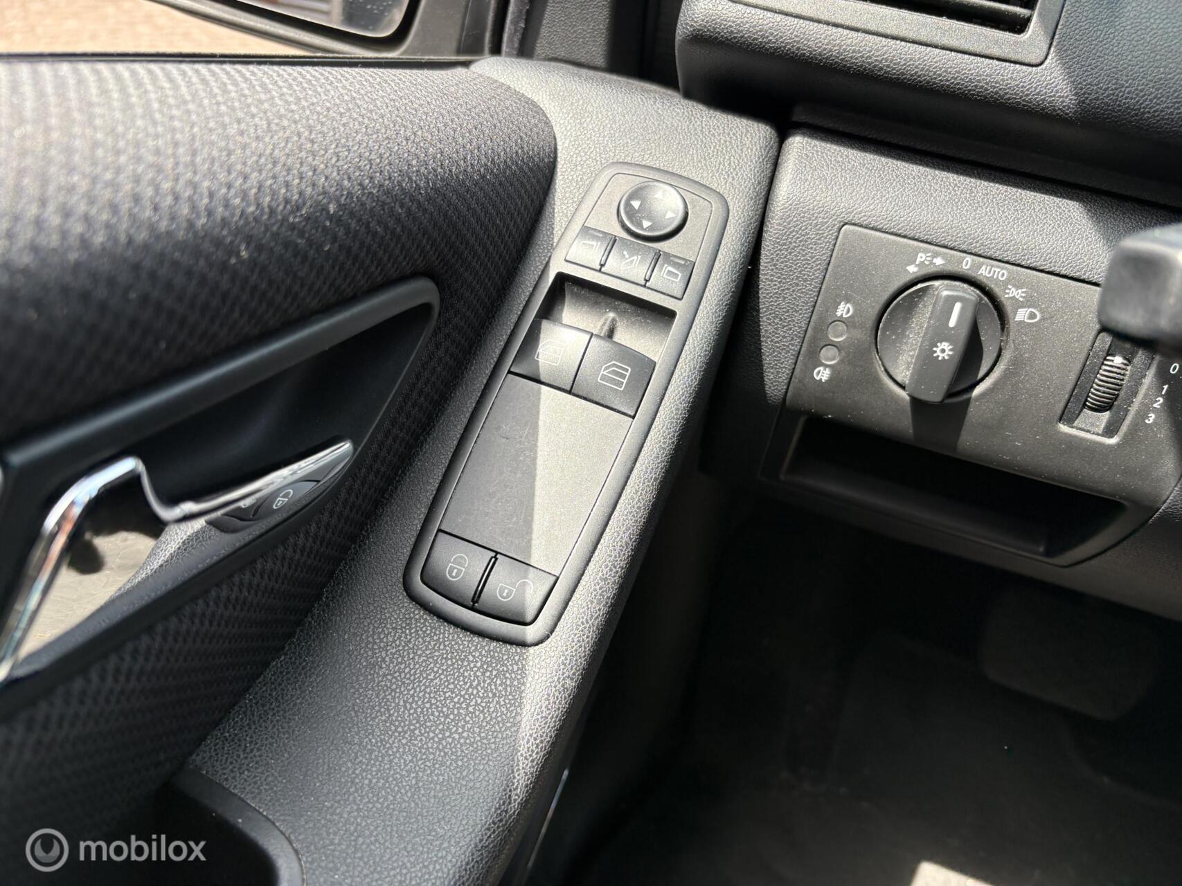 Foto van Mercedes-Benz A 170