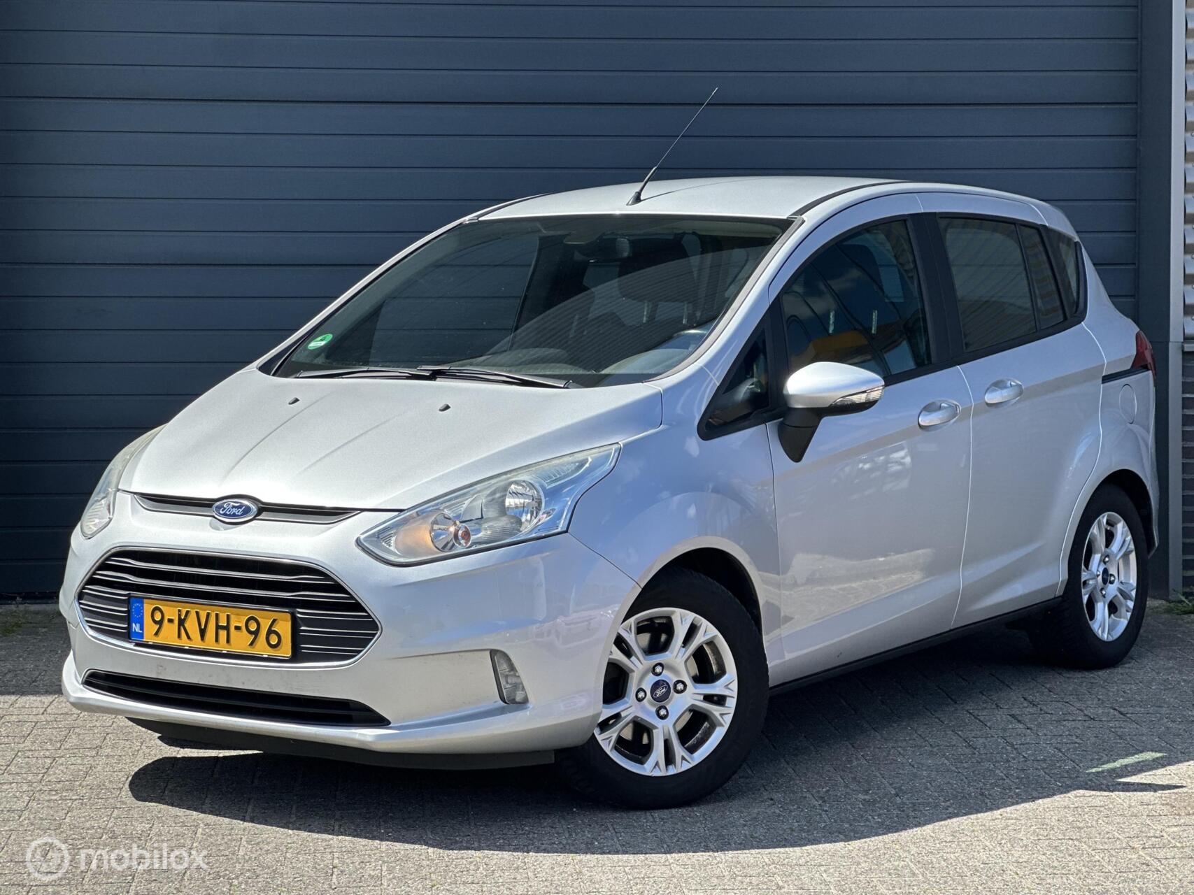 Ford B-max 1.0 EcoBoost Titanium | Trekhaak | 2013 - voorkant