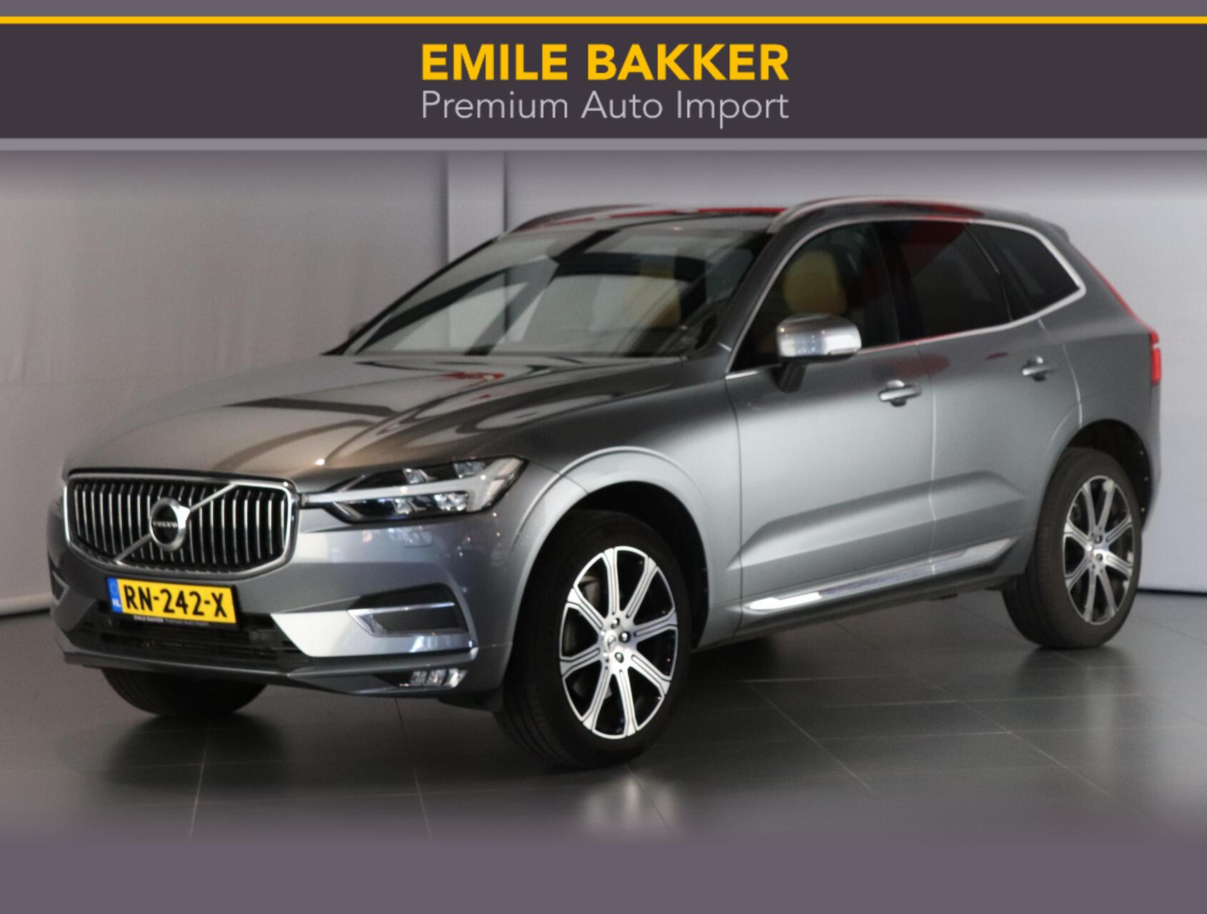 Volvo Xc60 2.0 T5 AWD Inscription 2018 - voorkant