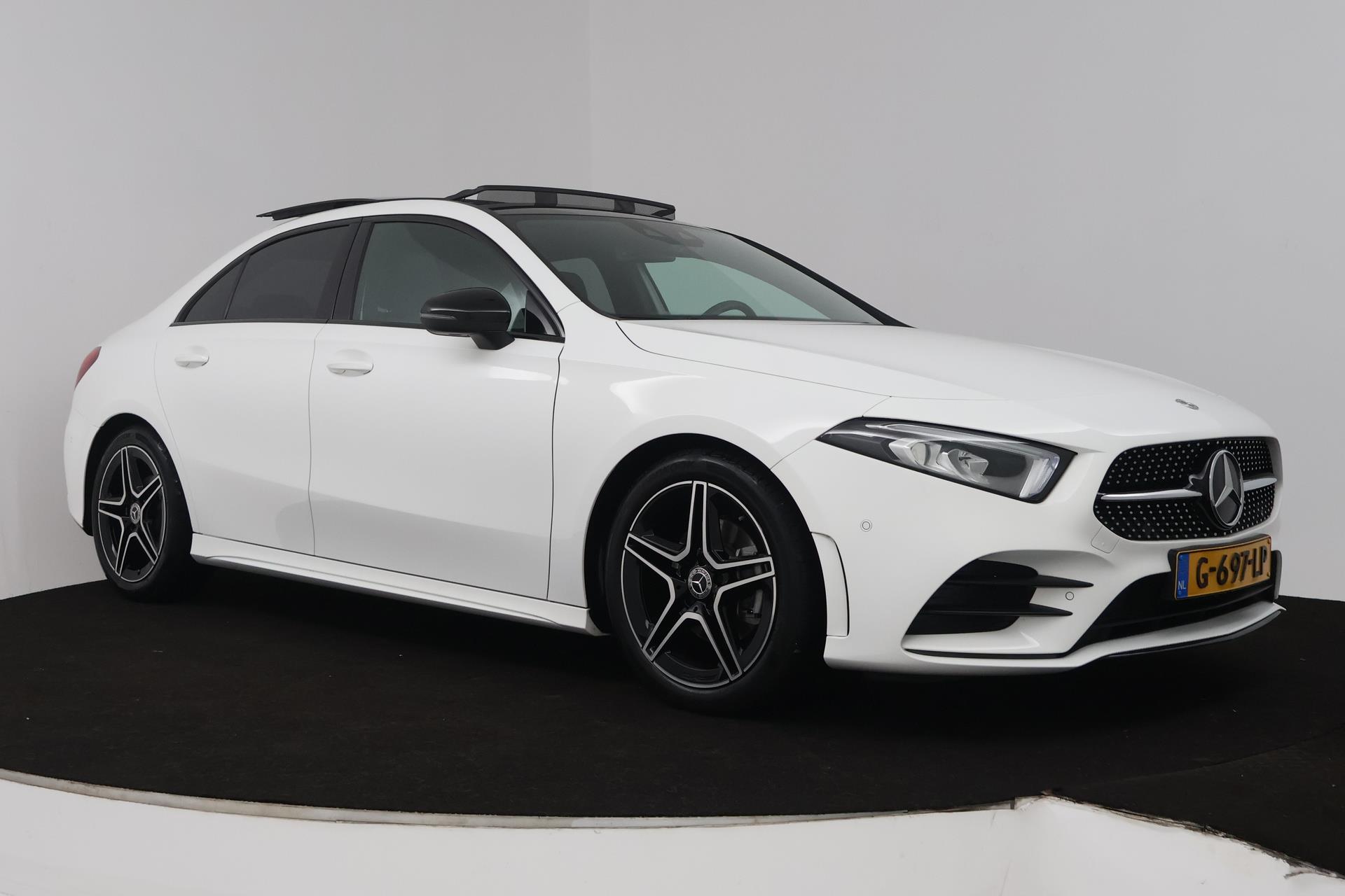 Foto van Mercedes-Benz A 180