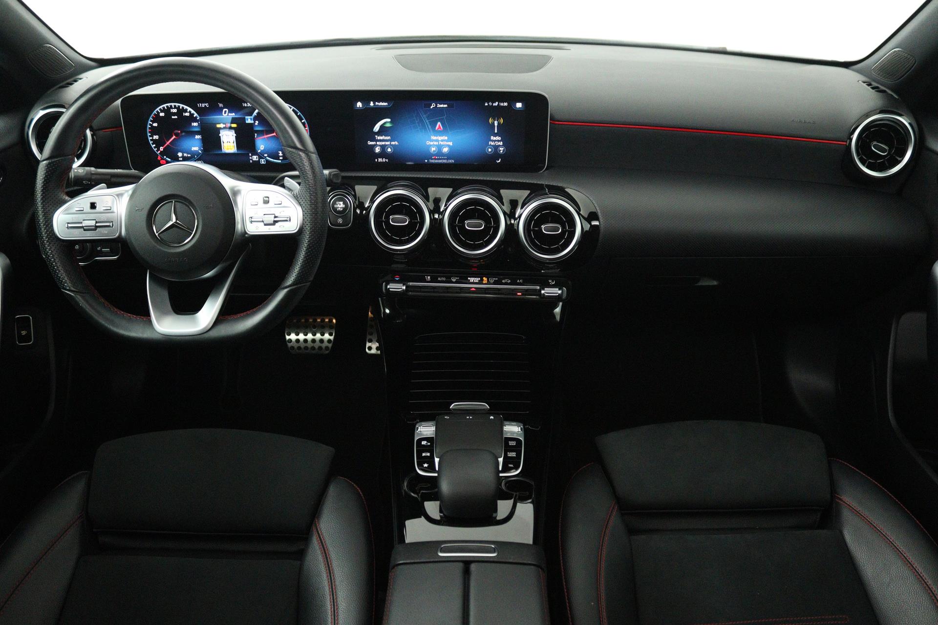 Foto van Mercedes-Benz A 180