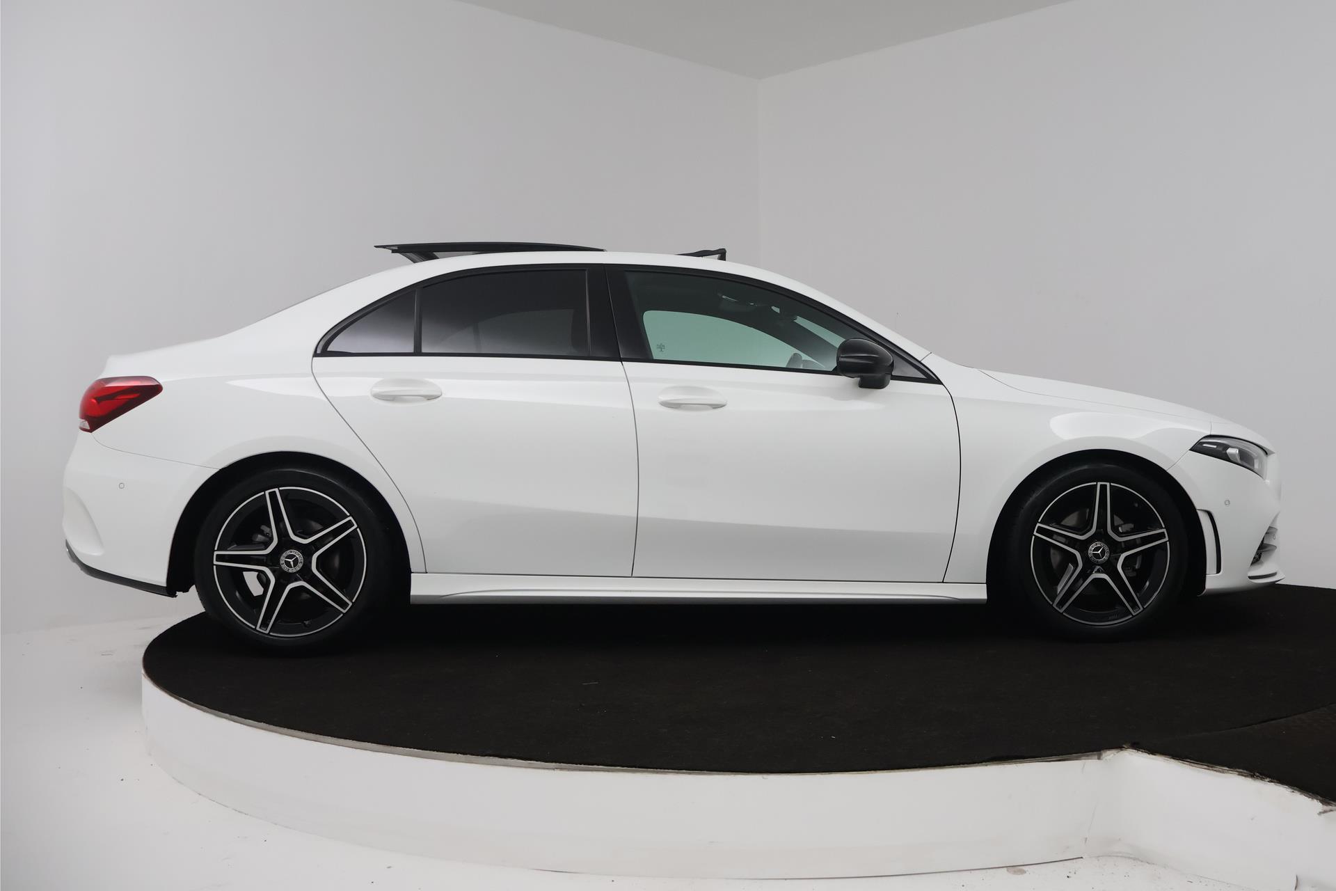 Foto van Mercedes-Benz A 180