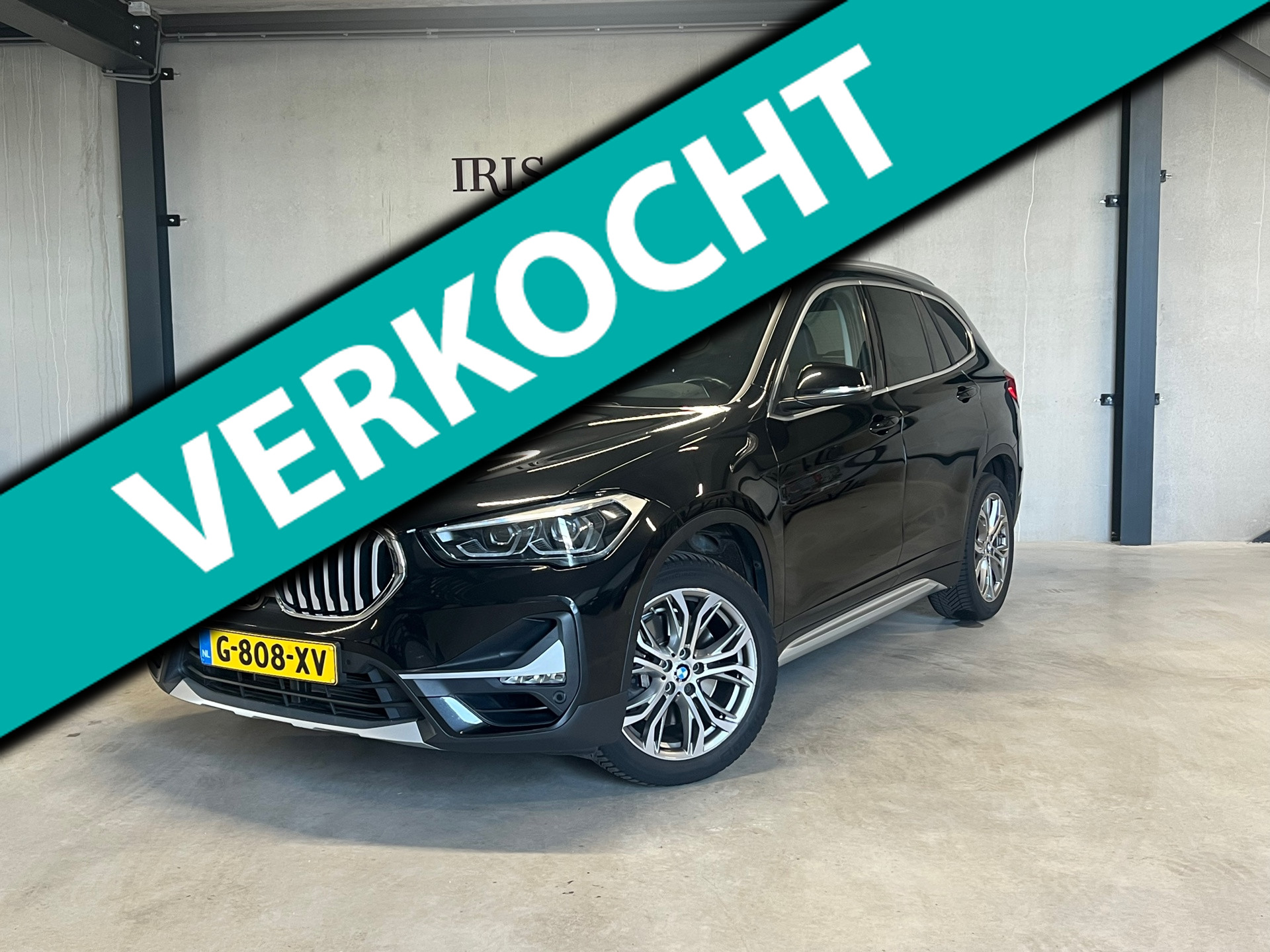 BMW X1 Sdrive20i SDrive20i xLine - Org NL - Trekhaak - Head-Up - Navi Plus - Leder - Stoelverwarming 2020 - voorkant