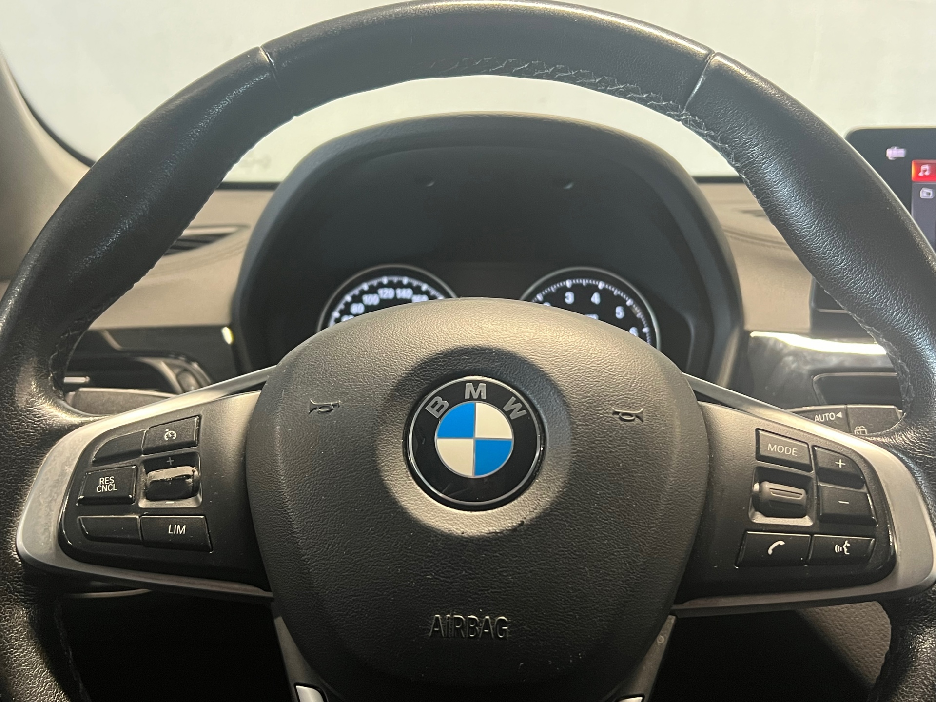 Foto van BMW X1 Sdrive20i