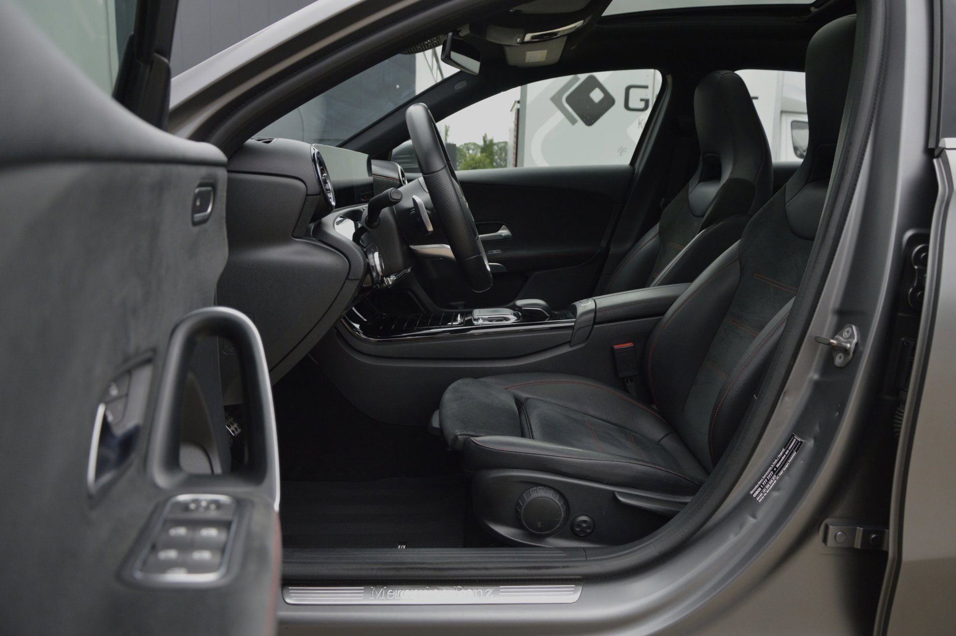 Foto van Mercedes-Benz A 200