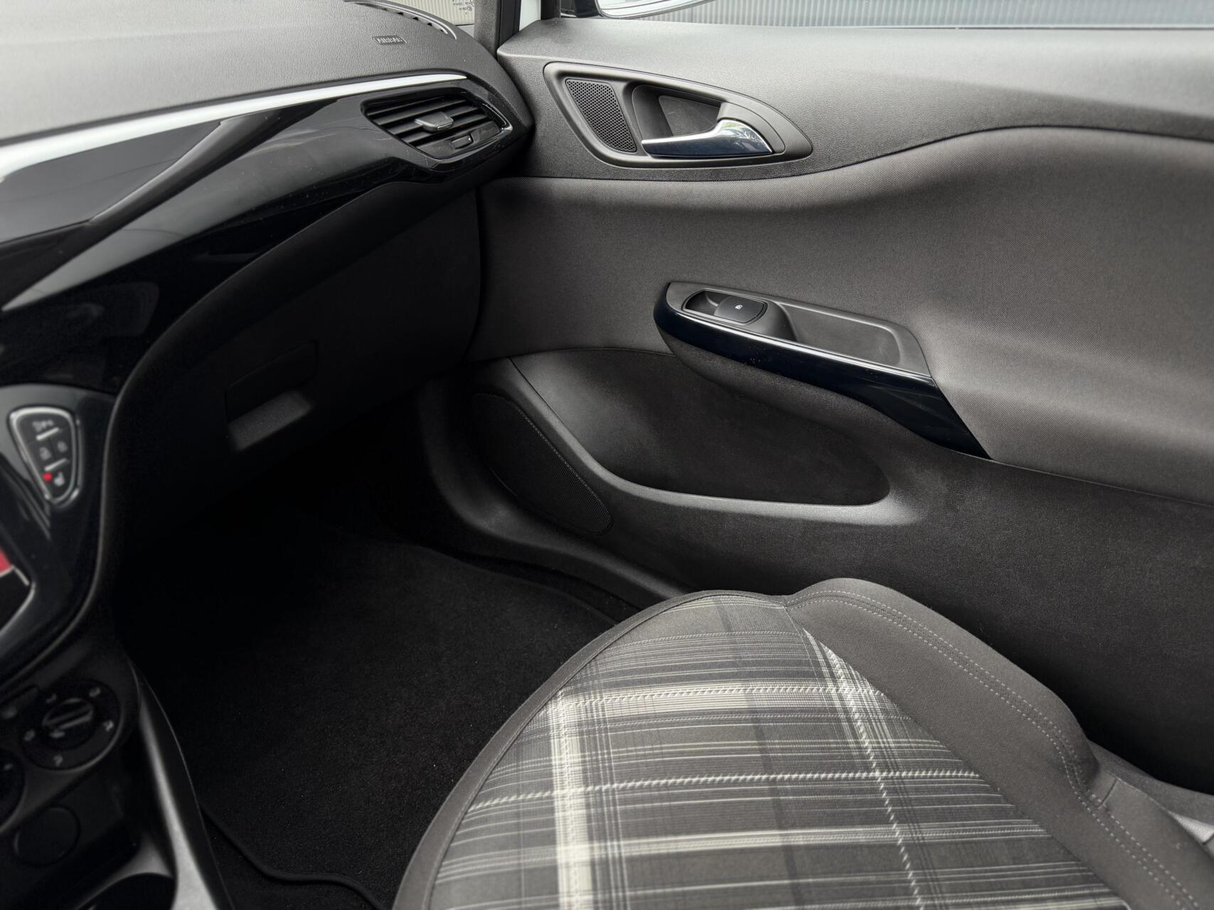 Foto van Opel Corsa-e