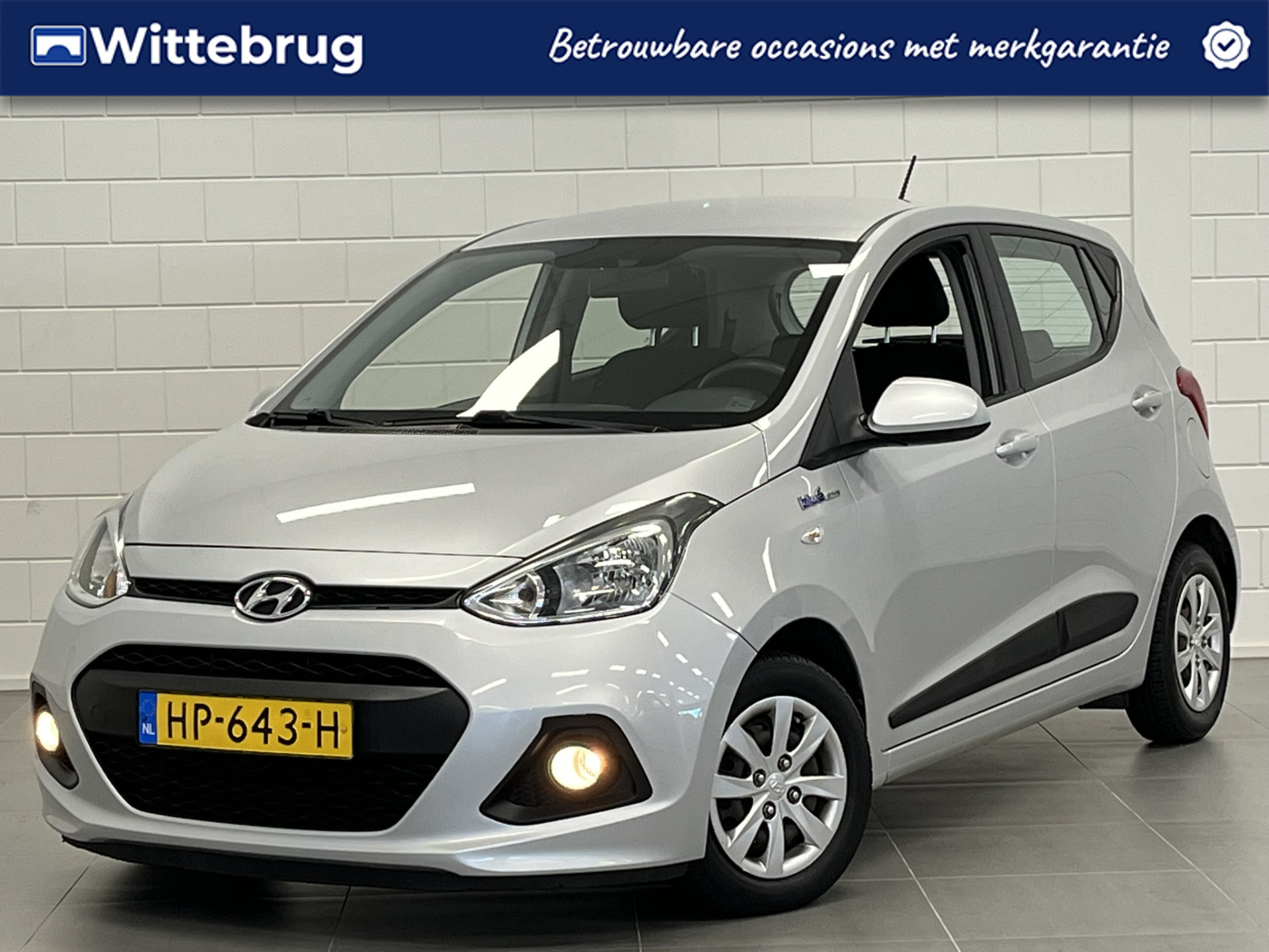 Hyundai I10 1.0i i-Motion Comfort 2015 - voorkant