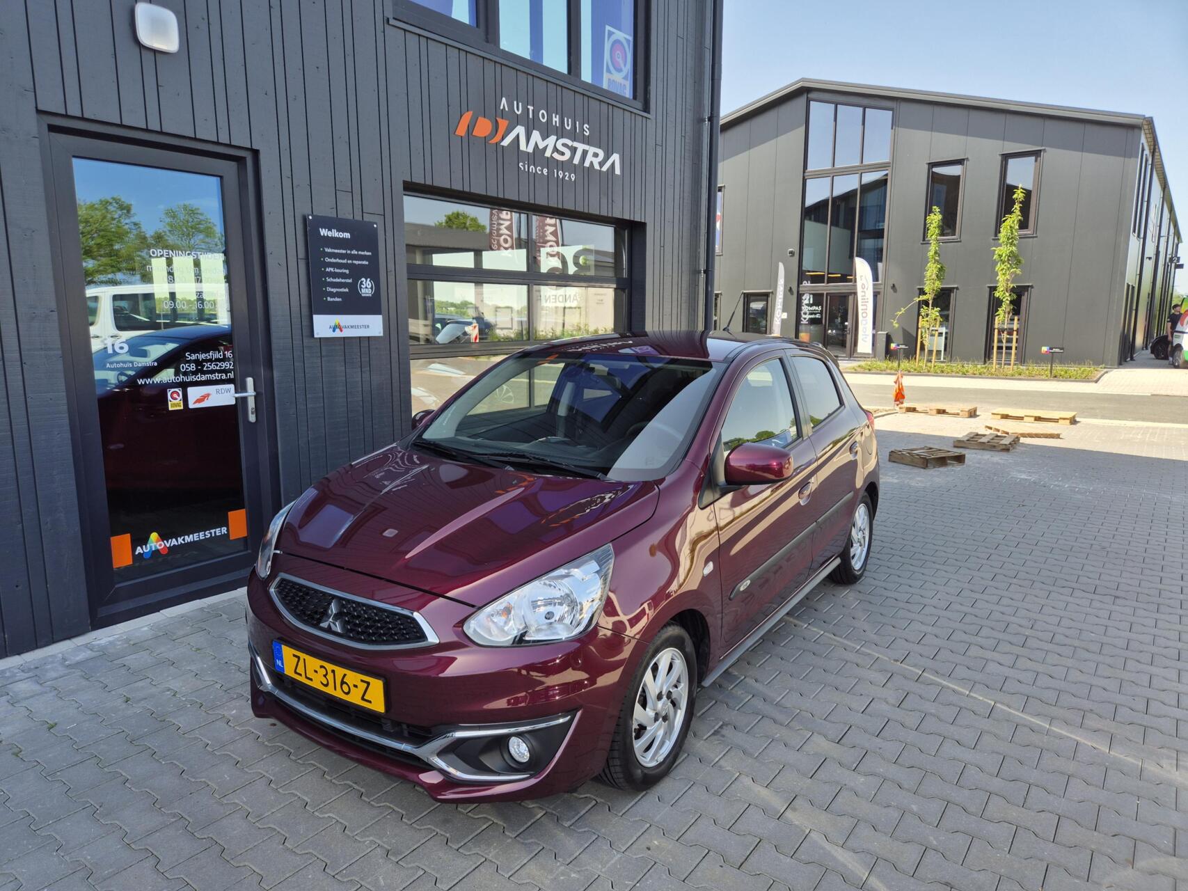 Mitsubishi Mitsubishi Space Star 1.0 Active|Airco|Apple Carplay|Camera|Navi| 2019 - voorkant