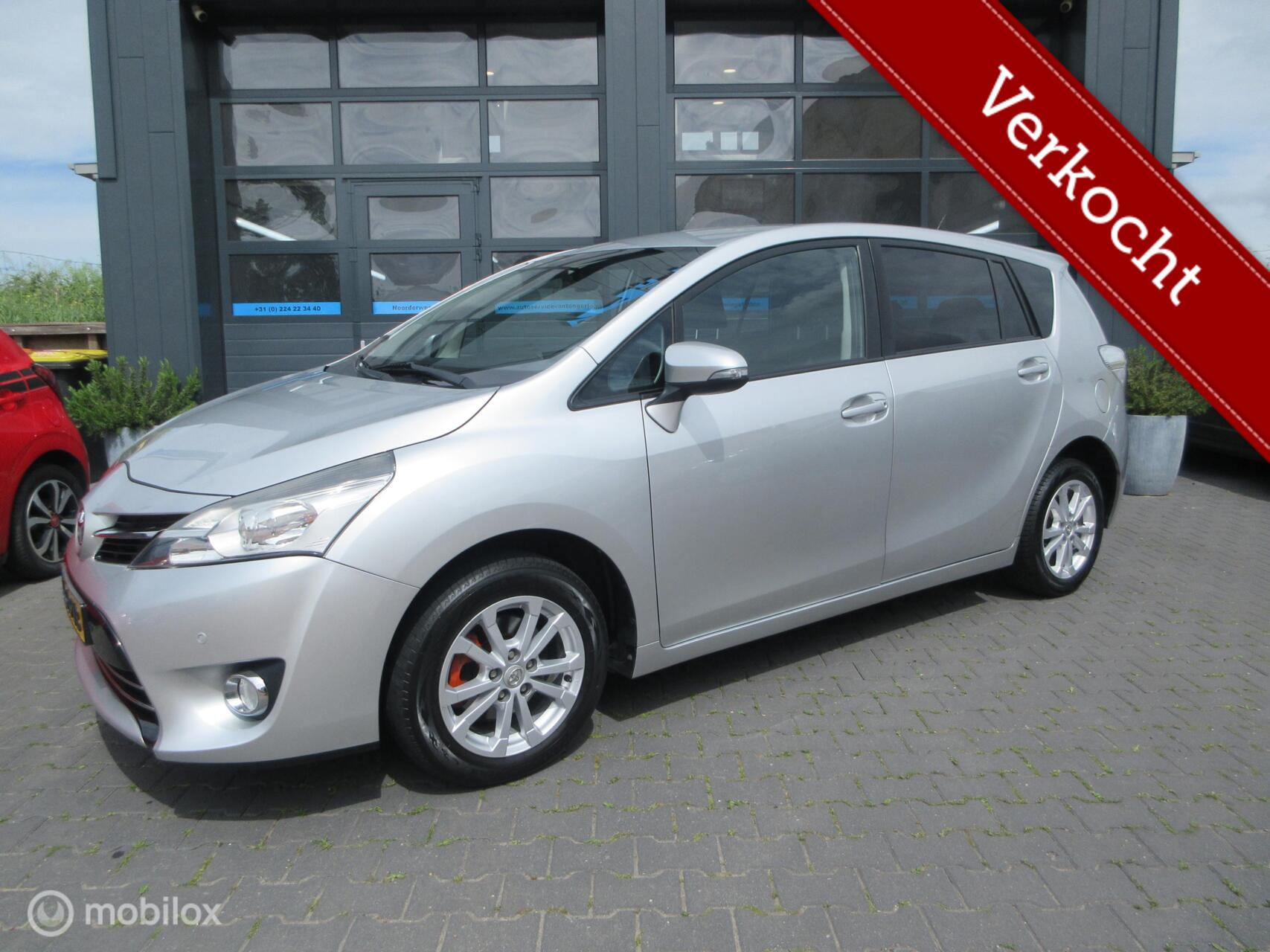 Toyota Toyota Verso 1.8 VVT-i Aspiration 7p. Aut 95dkm! Trekhaak Camera 2013 - voorkant